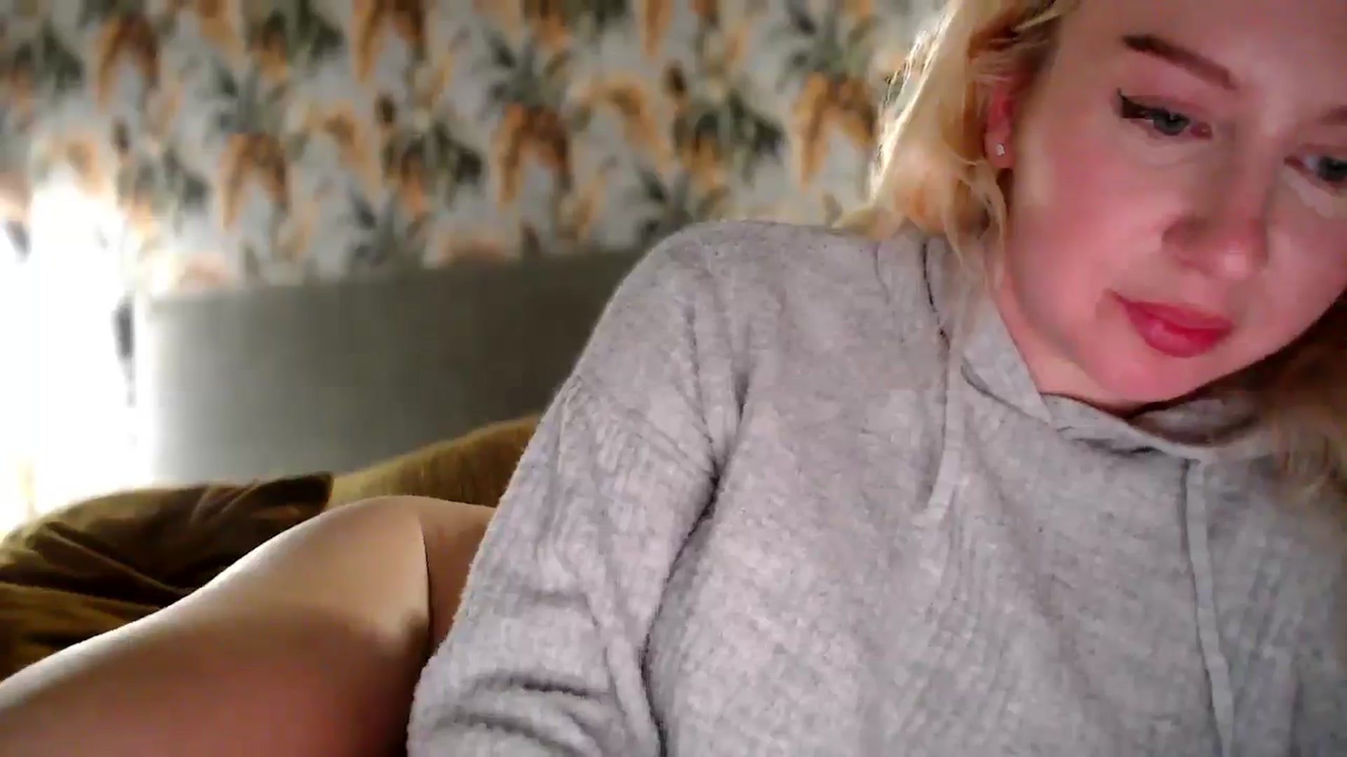 Gallery image thumbnail from British_Cutie's myfreecams stream on, 12/03/2025, 19:14 image 8 of 20