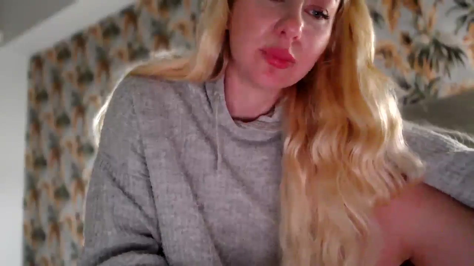 Gallery image thumbnail from British_Cutie's myfreecams stream on, 12/03/2025, 22:18 image 8 of 20