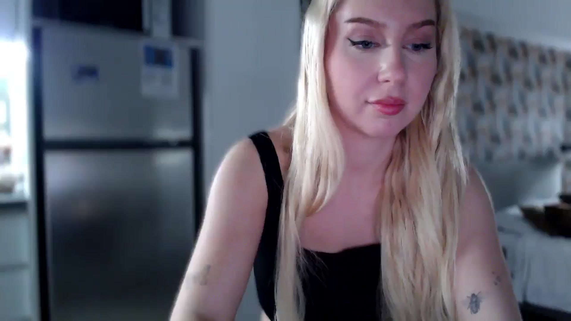 Gallery image thumbnail from British_Cutie's myfreecams stream on, 12/04/2025, 15:26 image 3 of 20