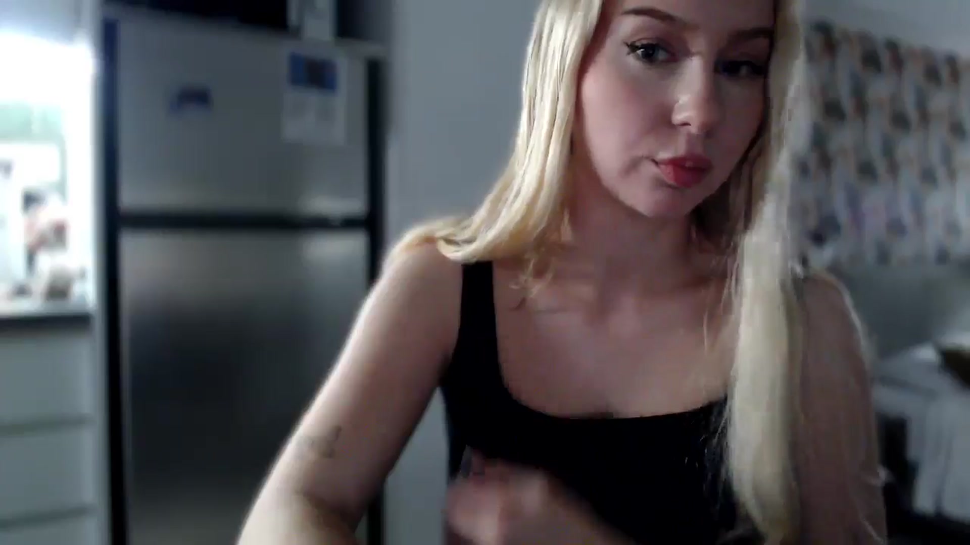 Gallery image thumbnail from British_Cutie's myfreecams stream on, 12/04/2025, 15:26 image 15 of 20