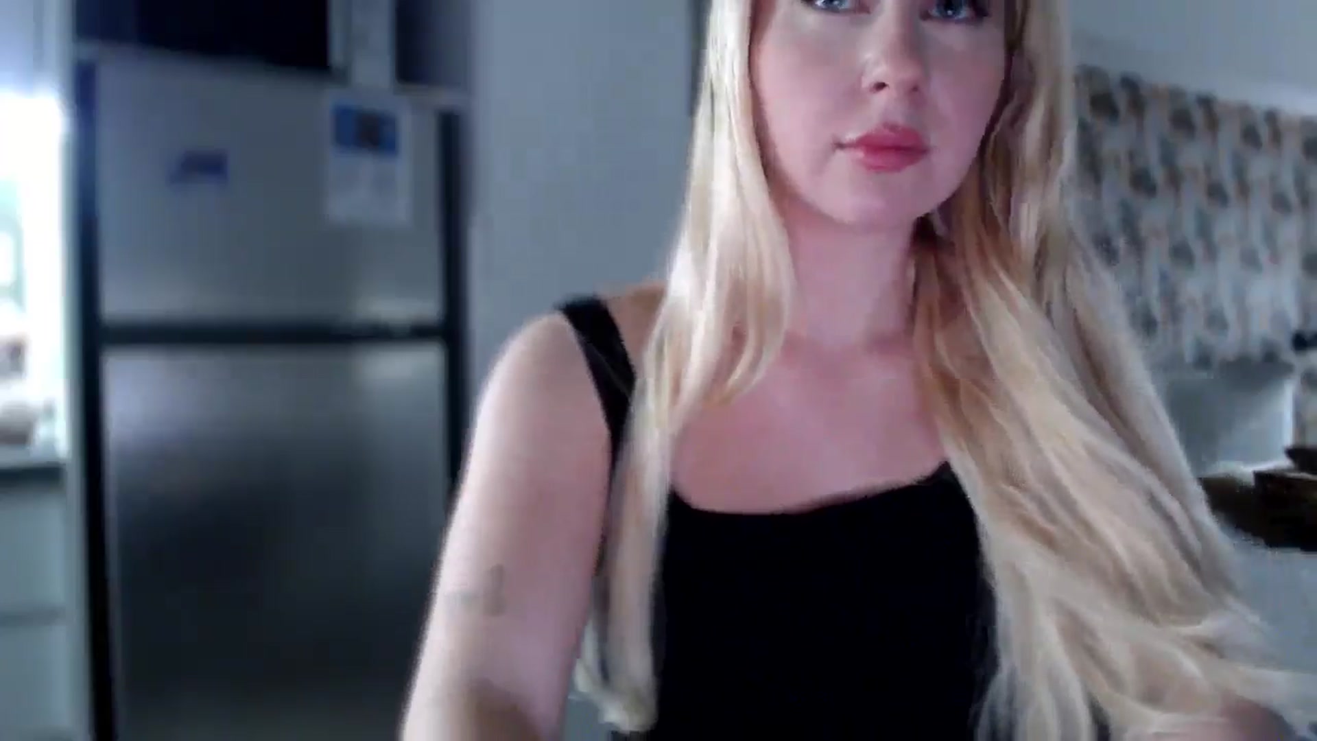 Gallery image thumbnail from British_Cutie's myfreecams stream on, 12/04/2025, 15:26 image 2 of 20