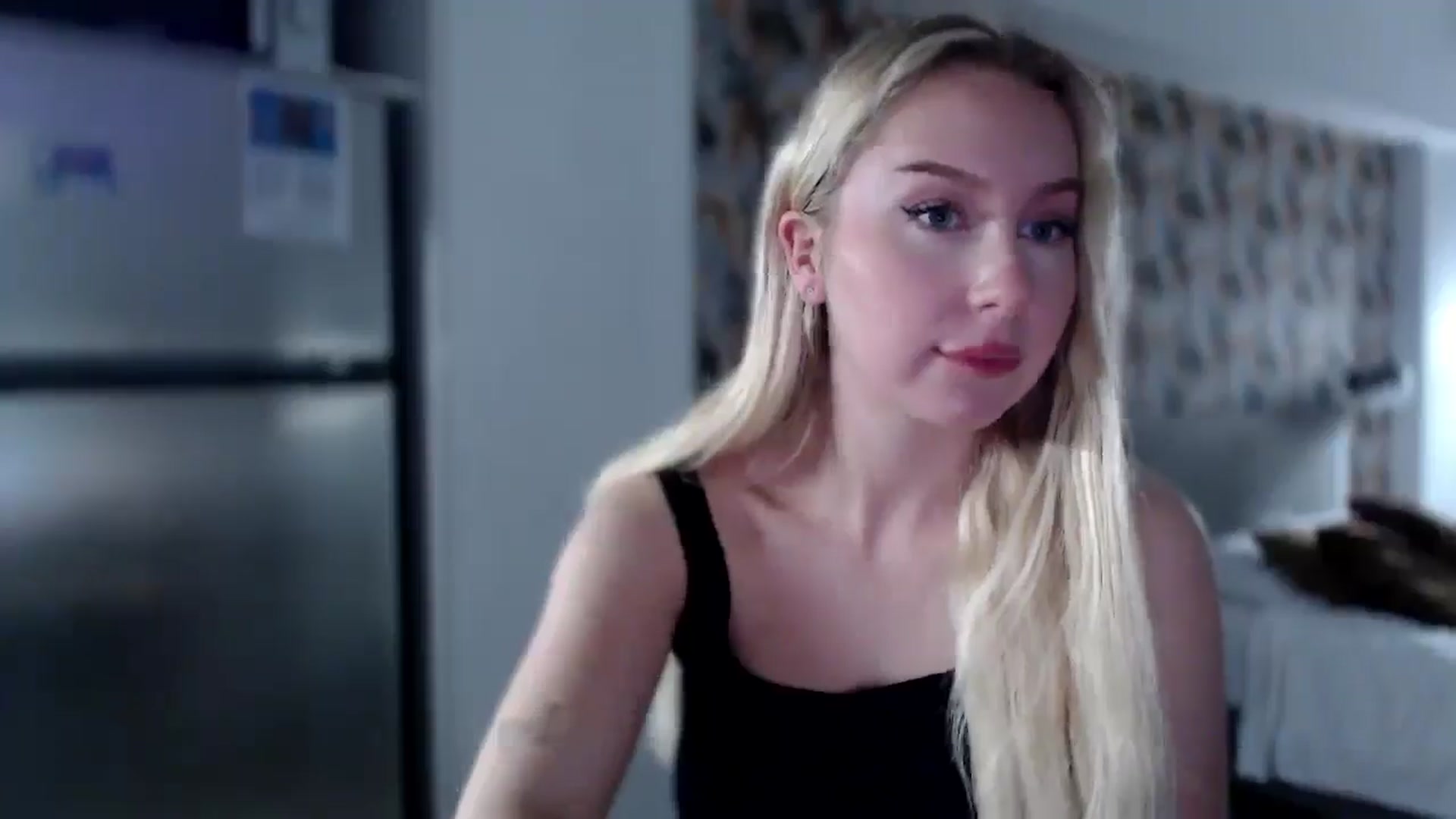 Gallery image thumbnail from British_Cutie's myfreecams stream on, 12/04/2025, 15:26 image 7 of 20