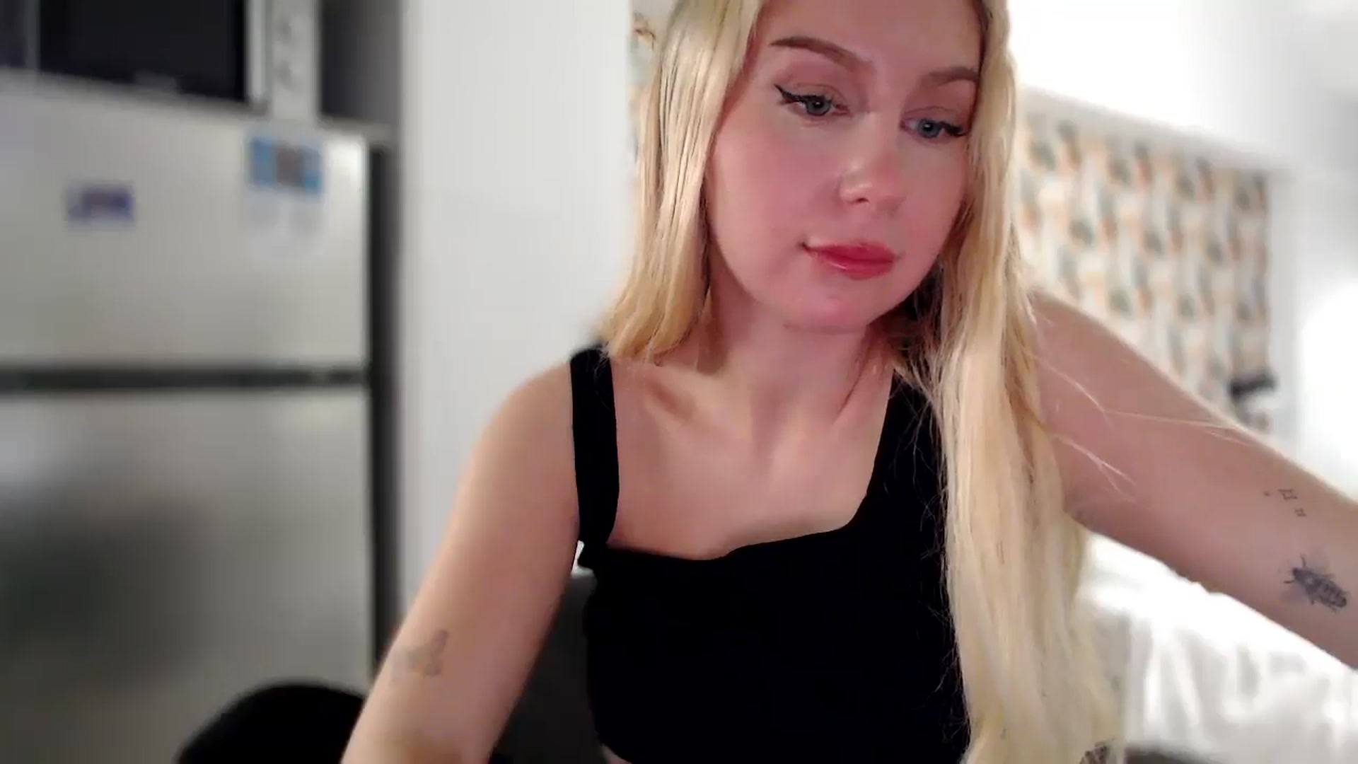 Gallery image thumbnail from British_Cutie's myfreecams stream on, 12/04/2025, 16:21 image 9 of 20