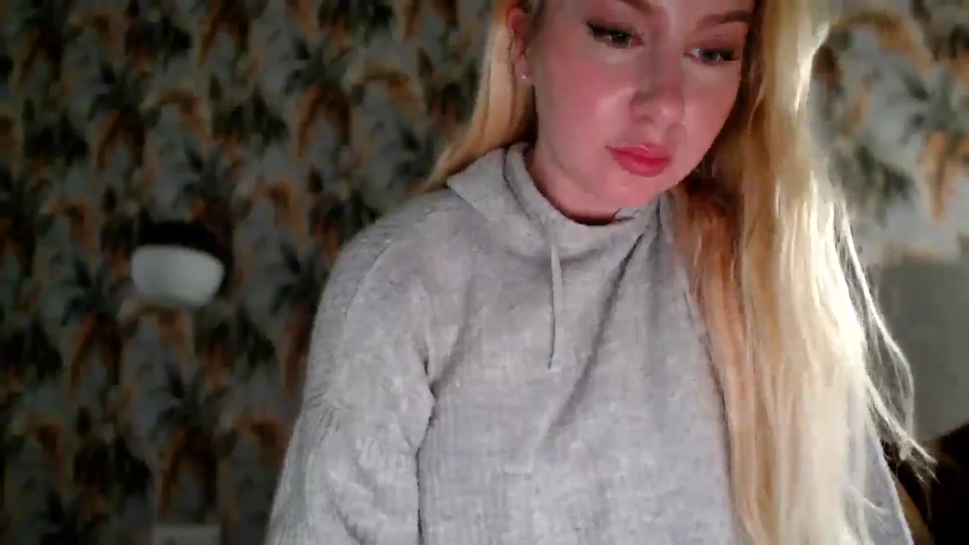 Gallery image thumbnail from British_Cutie's myfreecams stream on, 12/04/2025, 21:09 image 4 of 20