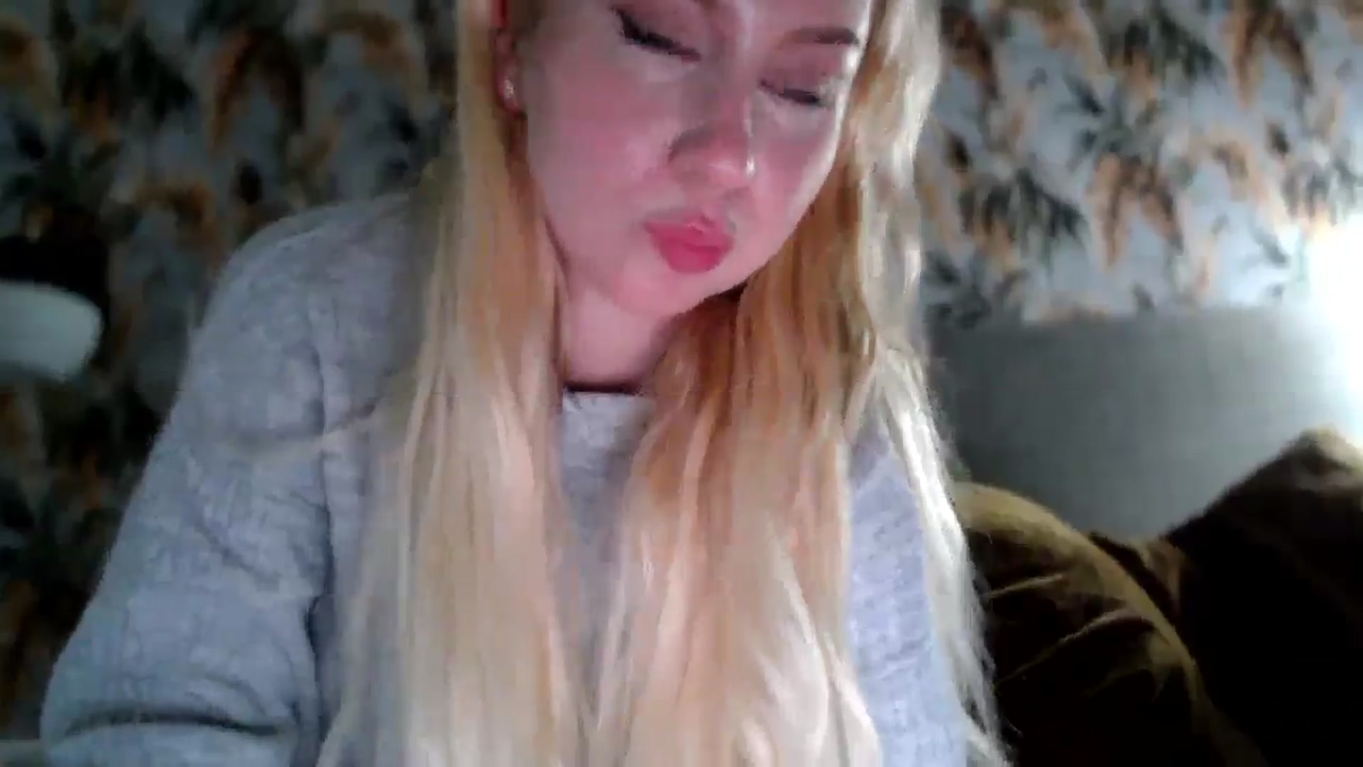 Gallery image thumbnail from British_Cutie's myfreecams stream on, 12/04/2025, 21:09 image 8 of 20