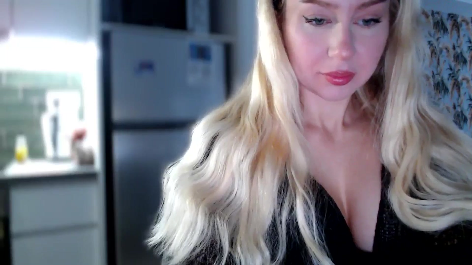 Gallery image thumbnail from British_Cutie's myfreecams stream on, 12/08/2025, 07:43 image 18 of 20