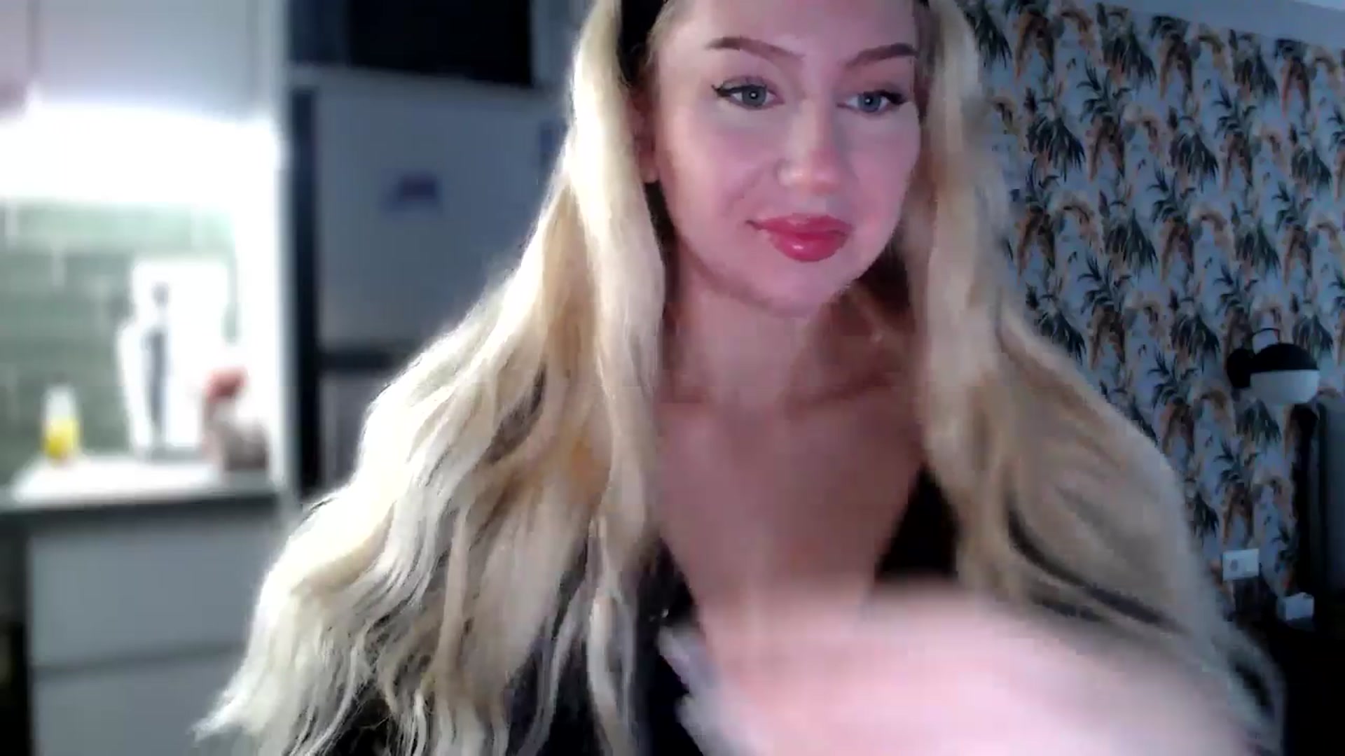 Gallery image thumbnail from British_Cutie's myfreecams stream on, 12/08/2025, 07:43 image 17 of 20