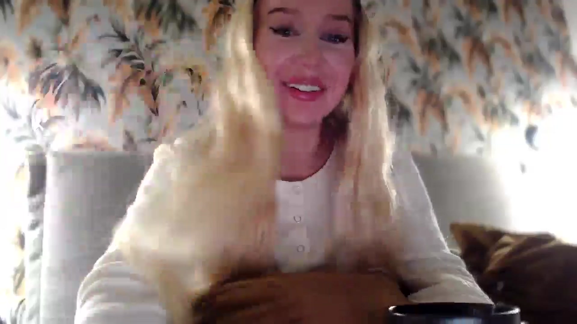 Gallery image thumbnail from British_Cutie's myfreecams stream on, 12/08/2025, 18:08 image 12 of 20