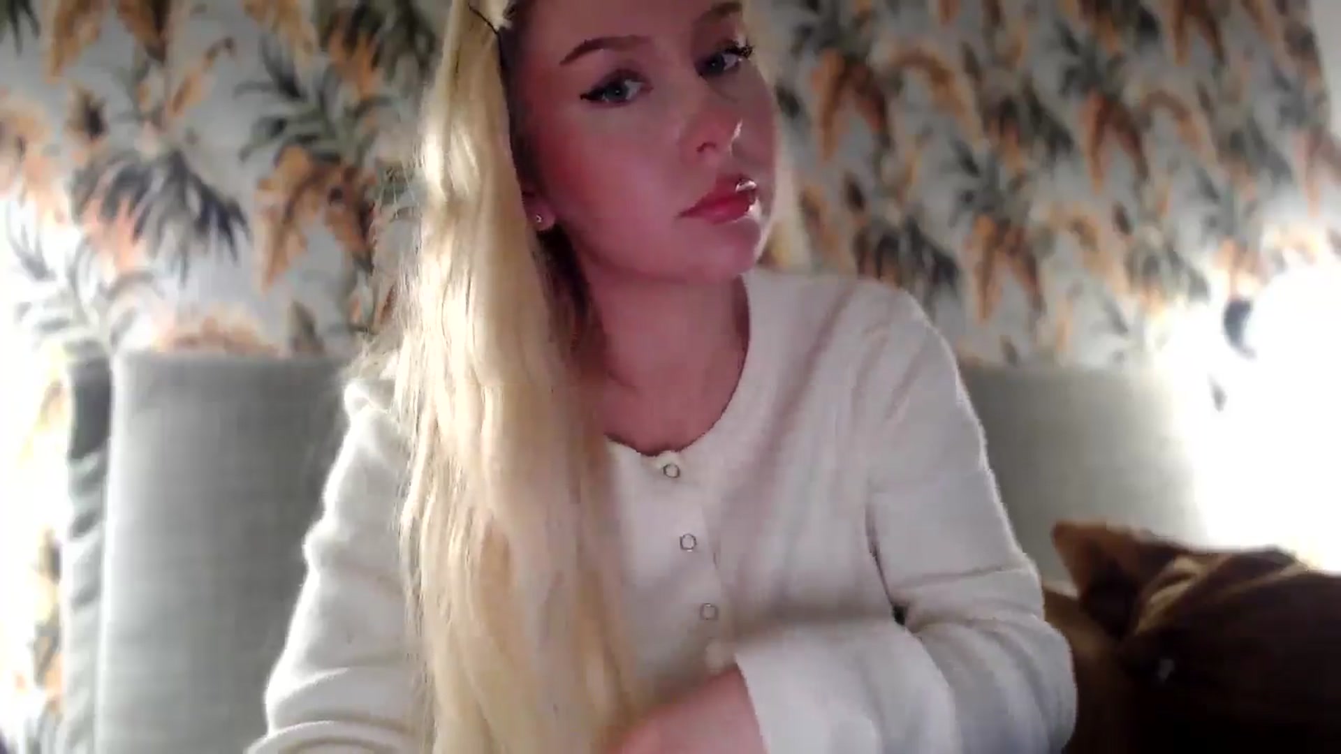 Gallery image thumbnail from British_Cutie's myfreecams stream on, 12/08/2025, 18:08 image 10 of 20