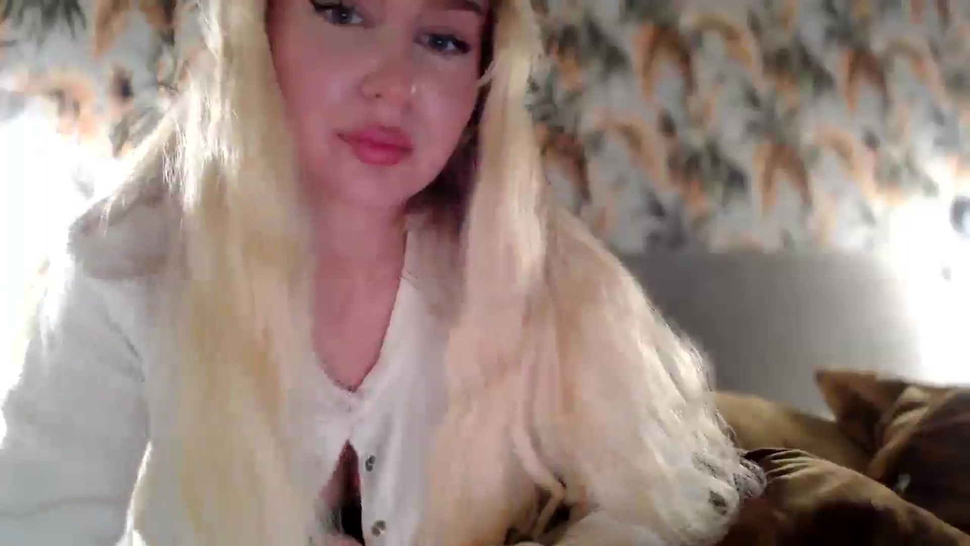 Gallery image thumbnail from British_Cutie's myfreecams stream on, 12/08/2025, 18:08 image 17 of 20