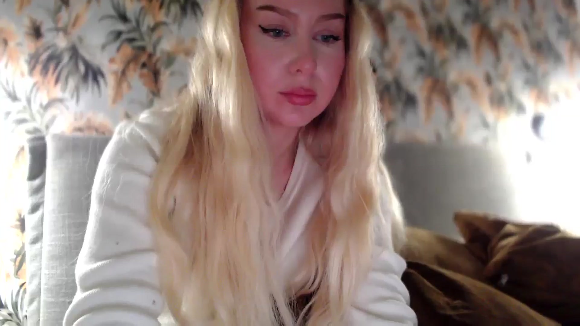 Gallery image thumbnail from British_Cutie's myfreecams stream on, 12/08/2025, 18:08 image 14 of 20
