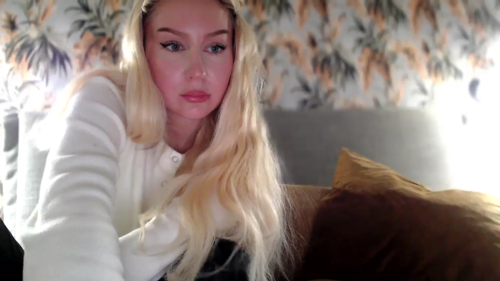 Gallery image thumbnail from British_Cutie's myfreecams stream on, 12/08/2025, 18:08 image 1 of 20