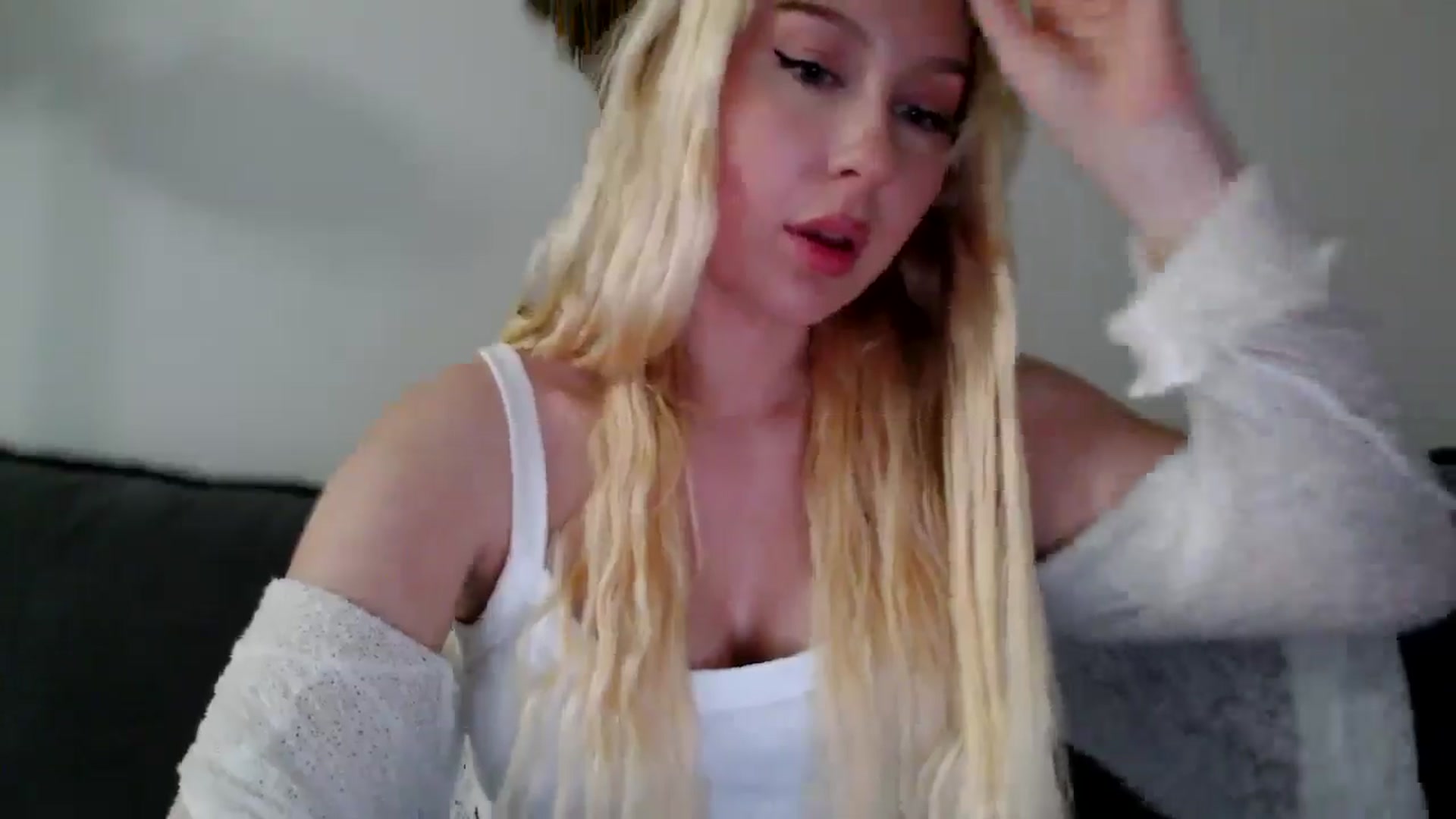 Gallery image thumbnail from British_Cutie's myfreecams stream on, 12/16/2025, 17:36 image 6 of 20