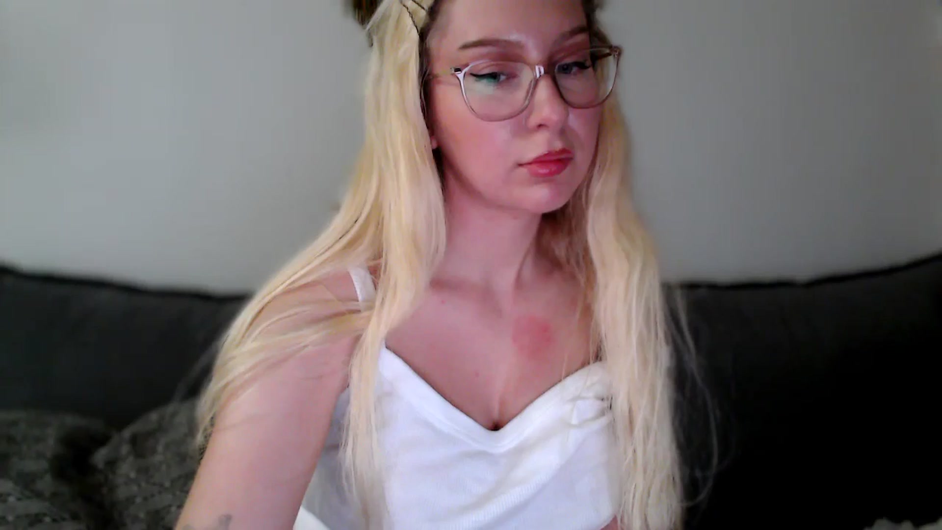 Gallery image thumbnail from British_Cutie's myfreecams stream on, 12/16/2025, 22:42 image 8 of 20
