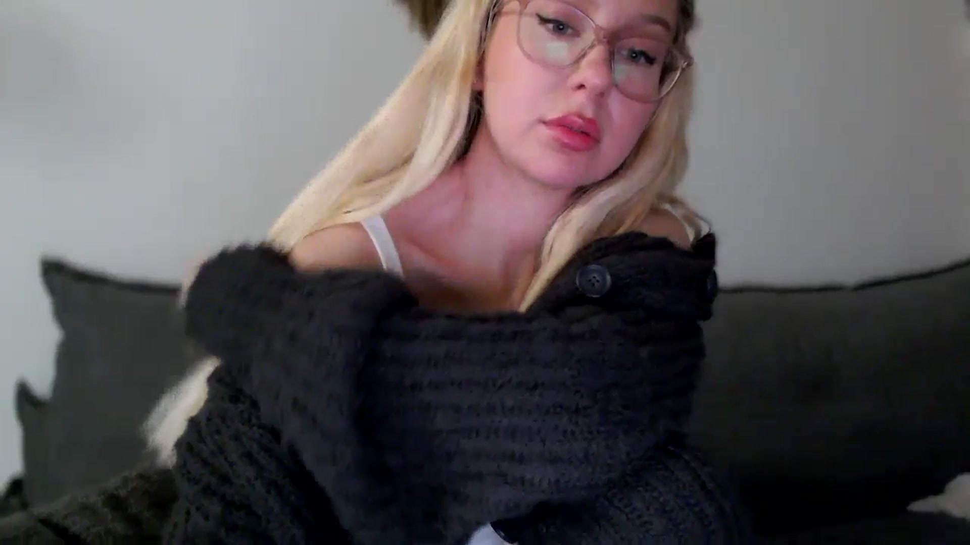 Gallery image thumbnail from British_Cutie's myfreecams stream on, 12/16/2025, 22:41 image 8 of 20