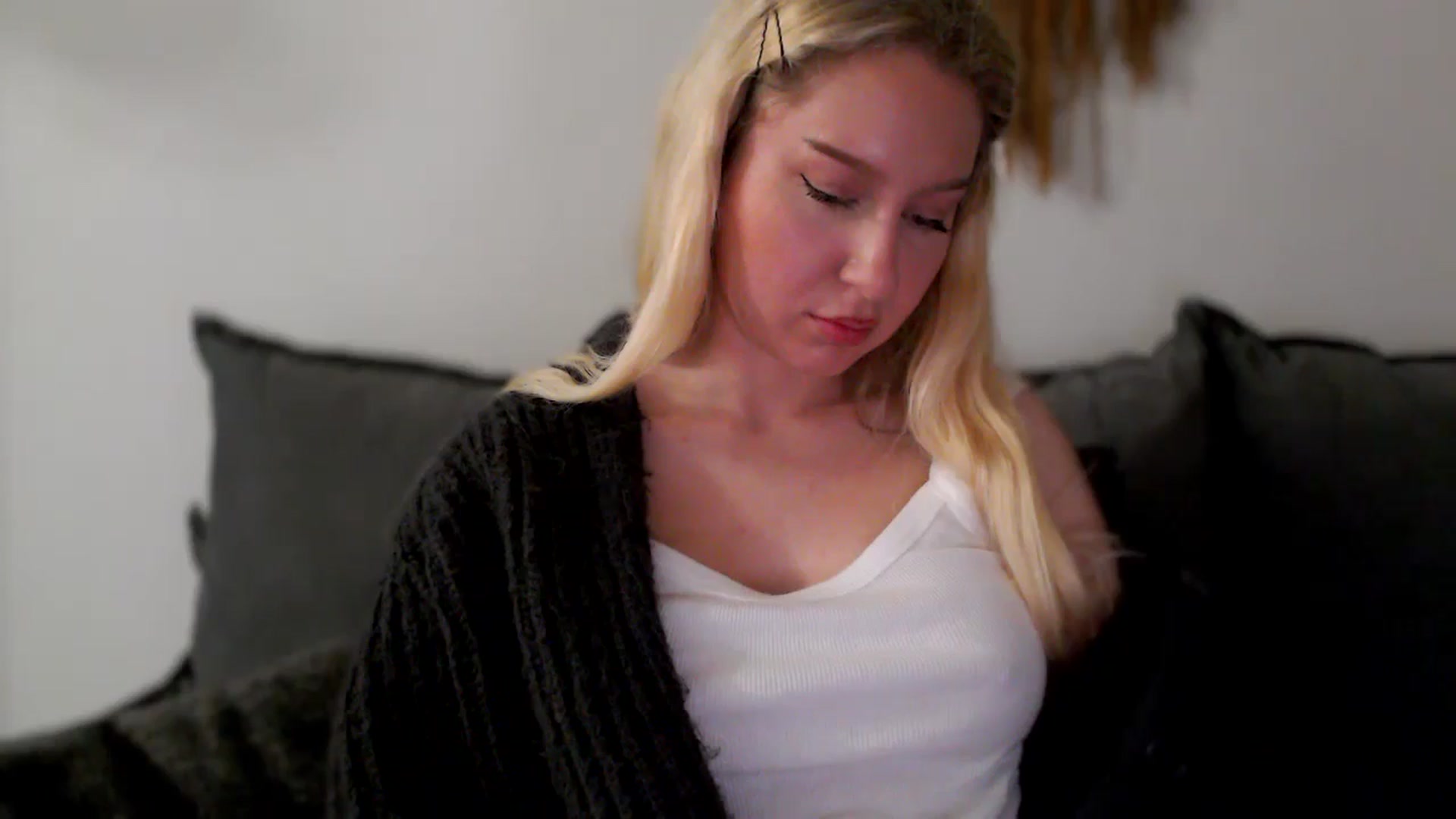Gallery image thumbnail from British_Cutie's myfreecams stream on, 12/16/2025, 22:41 image 2 of 20