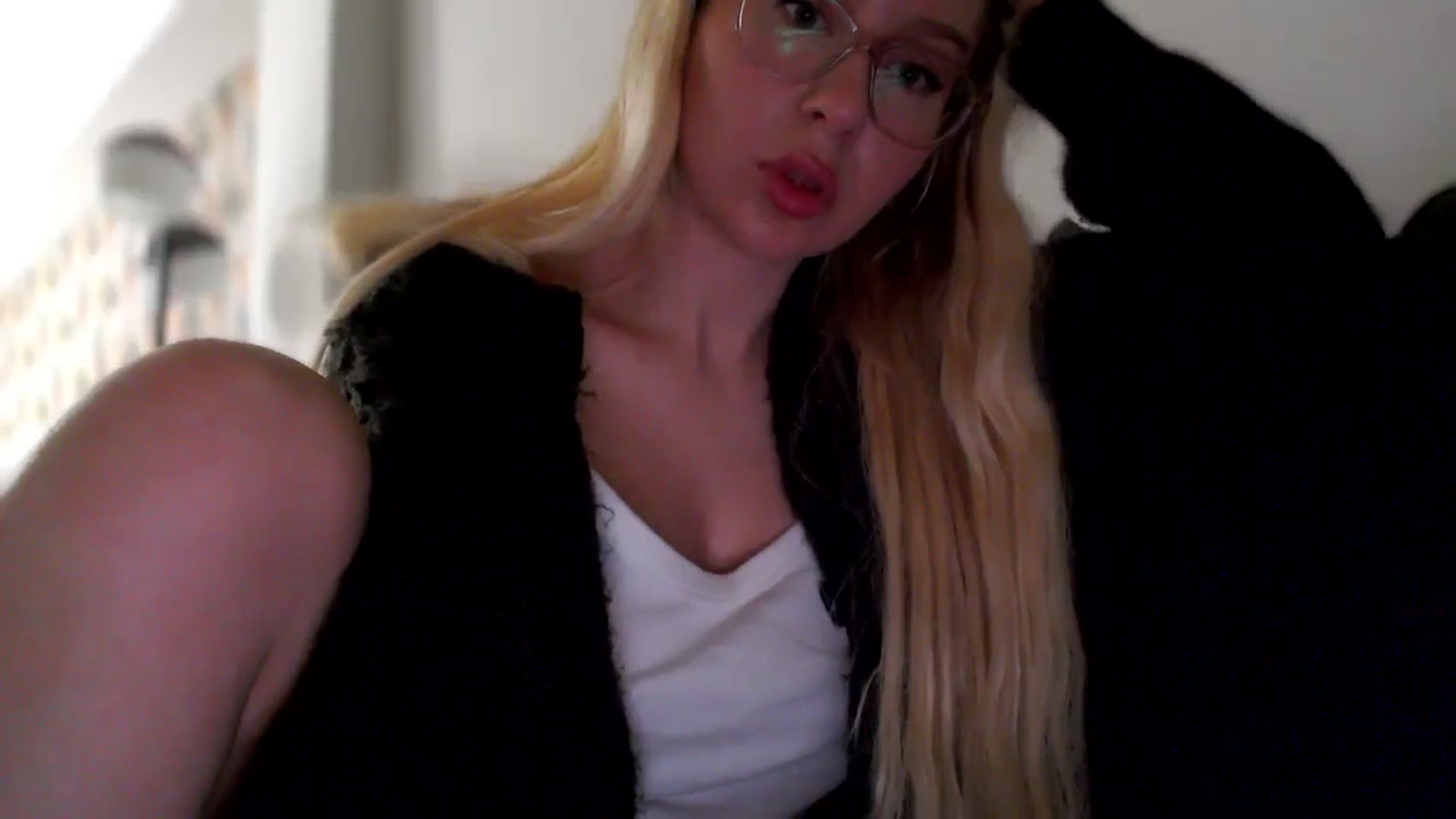 Gallery image thumbnail from British_Cutie's myfreecams stream on, 12/16/2025, 22:40 image 12 of 20