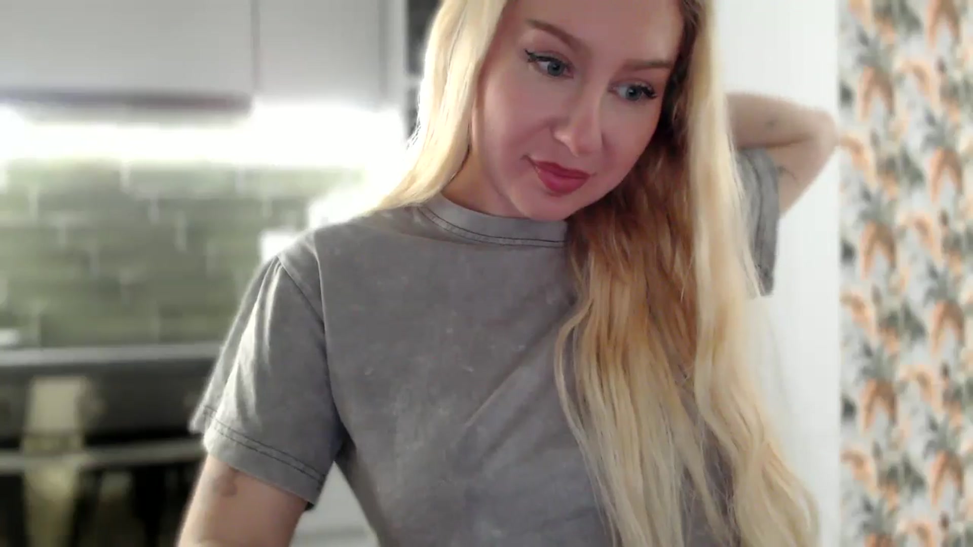 Gallery image thumbnail from British_Cutie's myfreecams stream on, 12/17/2025, 12:13 image 14 of 20
