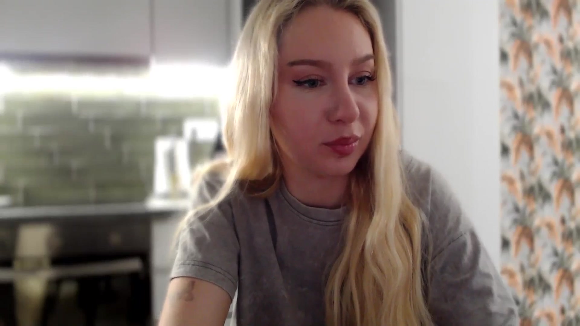 Gallery image thumbnail from British_Cutie's myfreecams stream on, 12/17/2025, 12:13 image 8 of 20