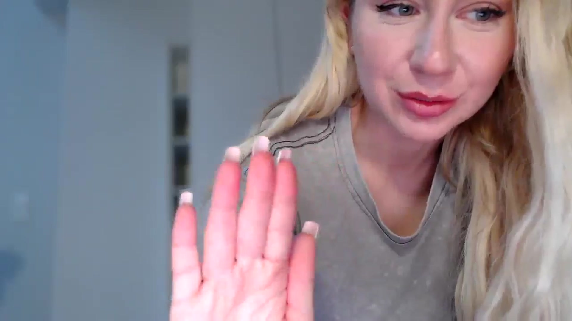 Gallery image thumbnail from British_Cutie's myfreecams stream on, 12/17/2025, 14:22 image 6 of 20
