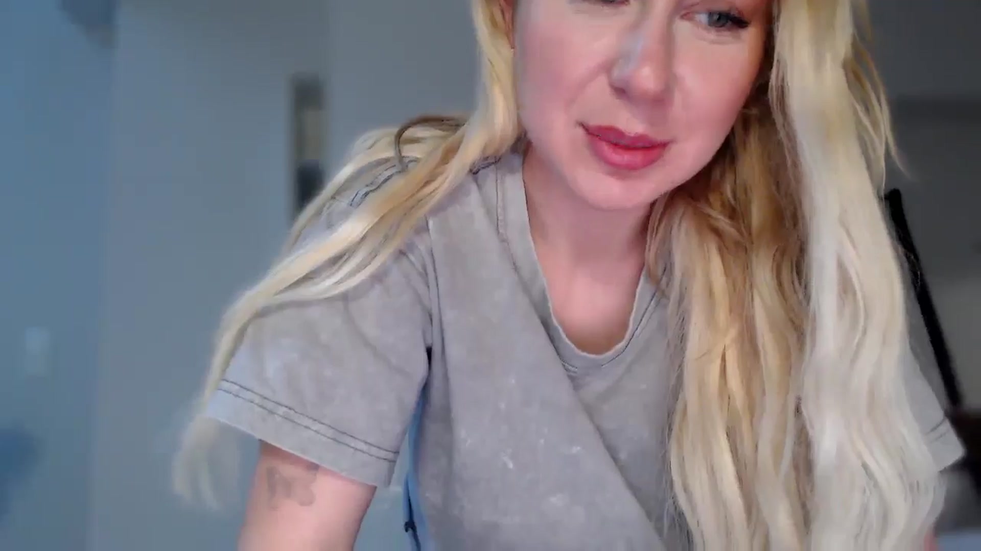 Gallery image thumbnail from British_Cutie's myfreecams stream on, 12/17/2025, 14:22 image 7 of 20