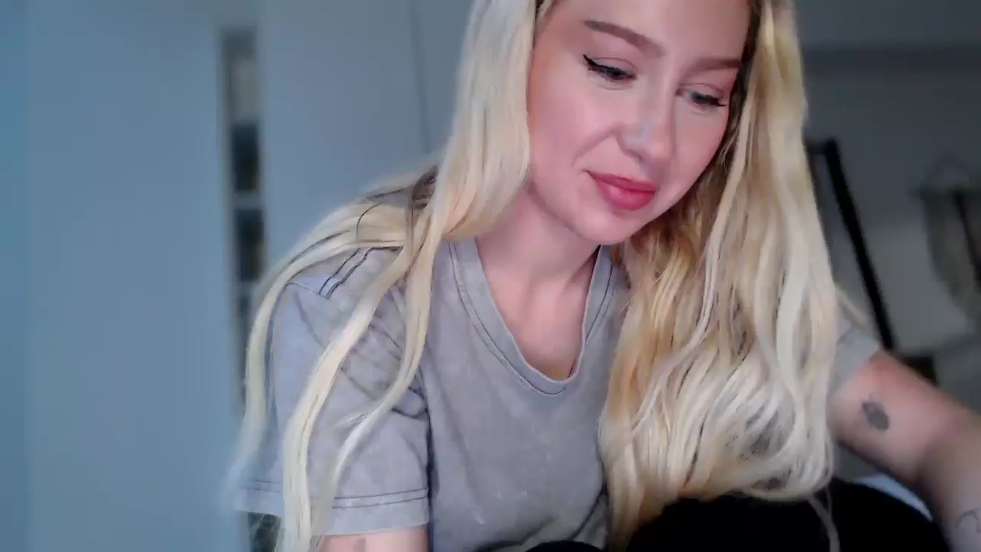 Gallery image thumbnail from British_Cutie's myfreecams stream on, 12/17/2025, 14:22 image 1 of 20