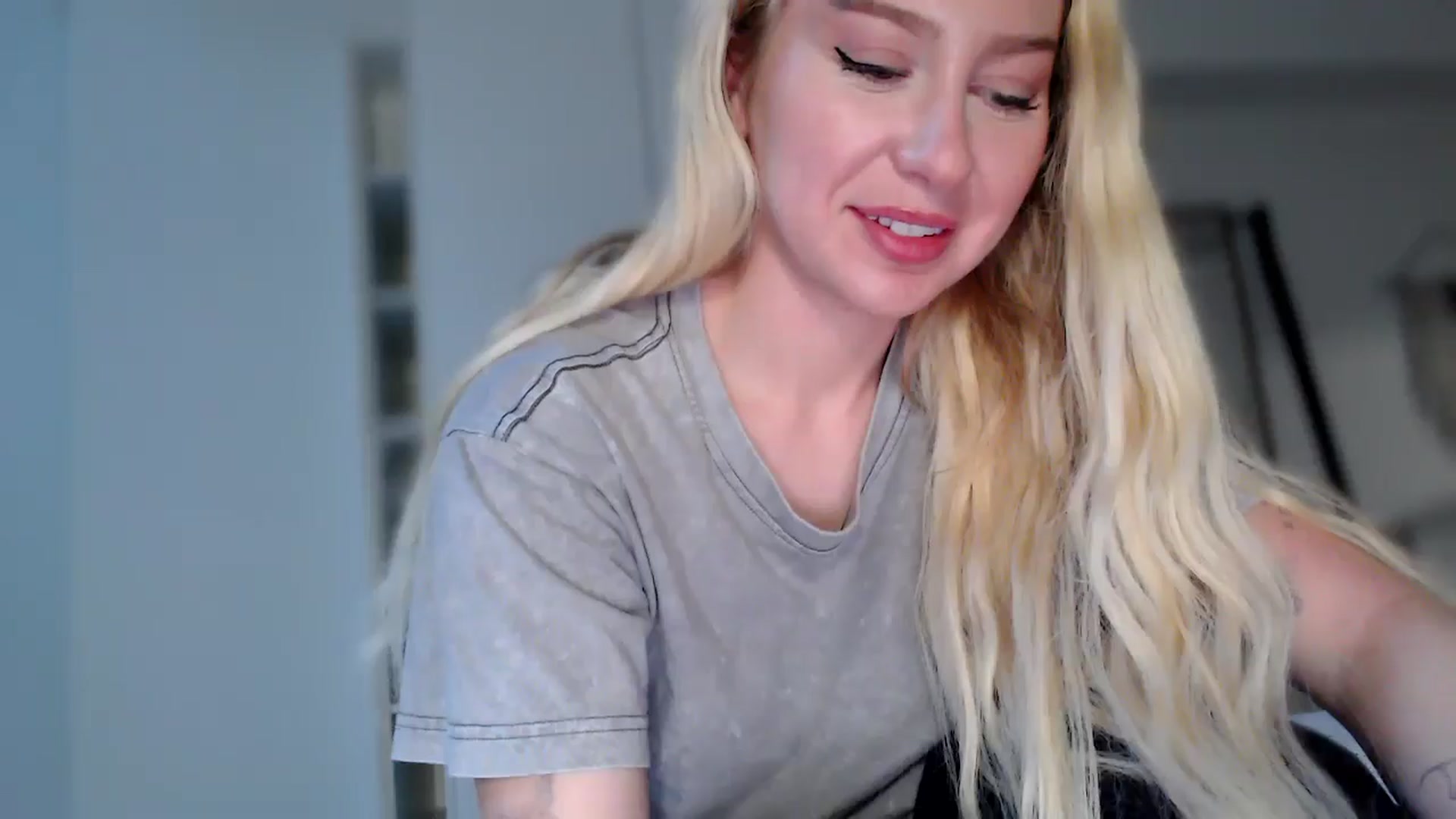 Gallery image thumbnail from British_Cutie's myfreecams stream on, 12/17/2025, 14:22 image 4 of 20