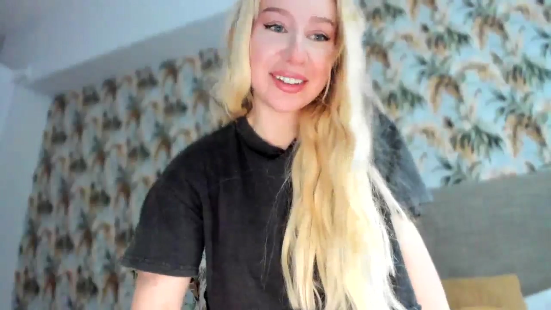 Gallery image thumbnail from British_Cutie's myfreecams stream on, 12/19/2025, 09:30 image 6 of 20