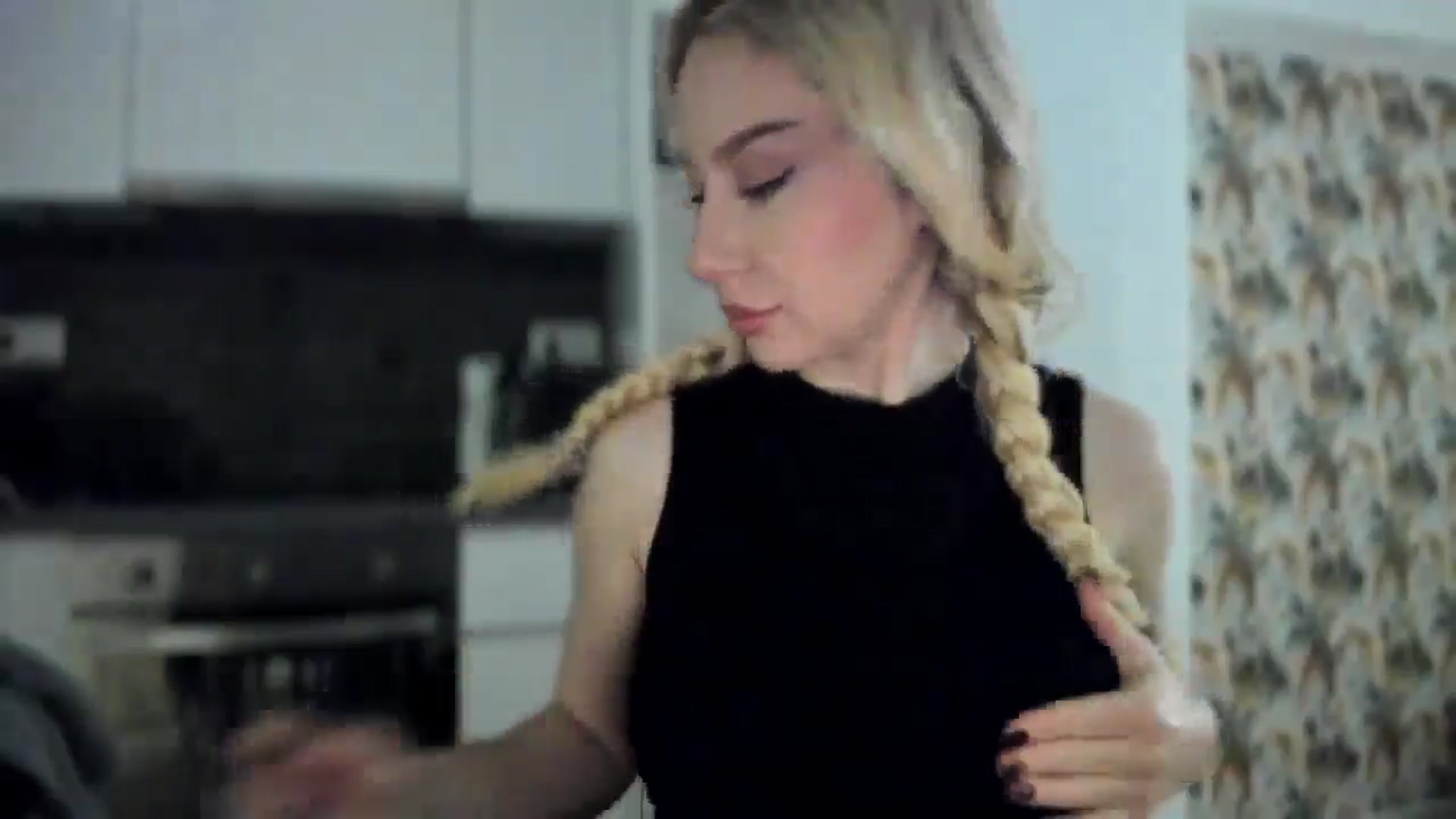 Gallery image thumbnail from British_Cutie's myfreecams stream on, 12/19/2025, 18:07 image 14 of 20