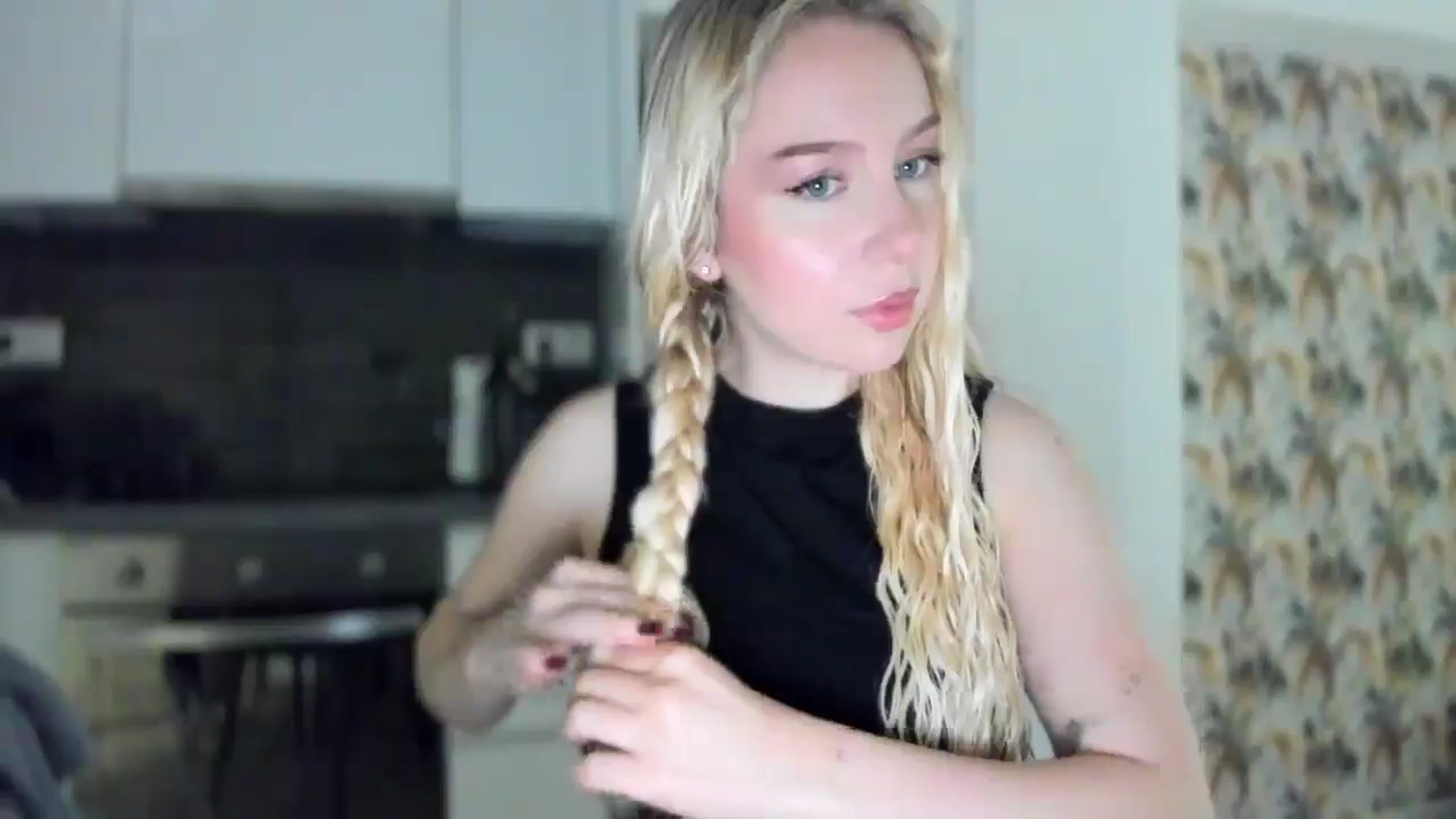 Gallery image thumbnail from British_Cutie's myfreecams stream on, 12/19/2025, 18:07 image 5 of 20