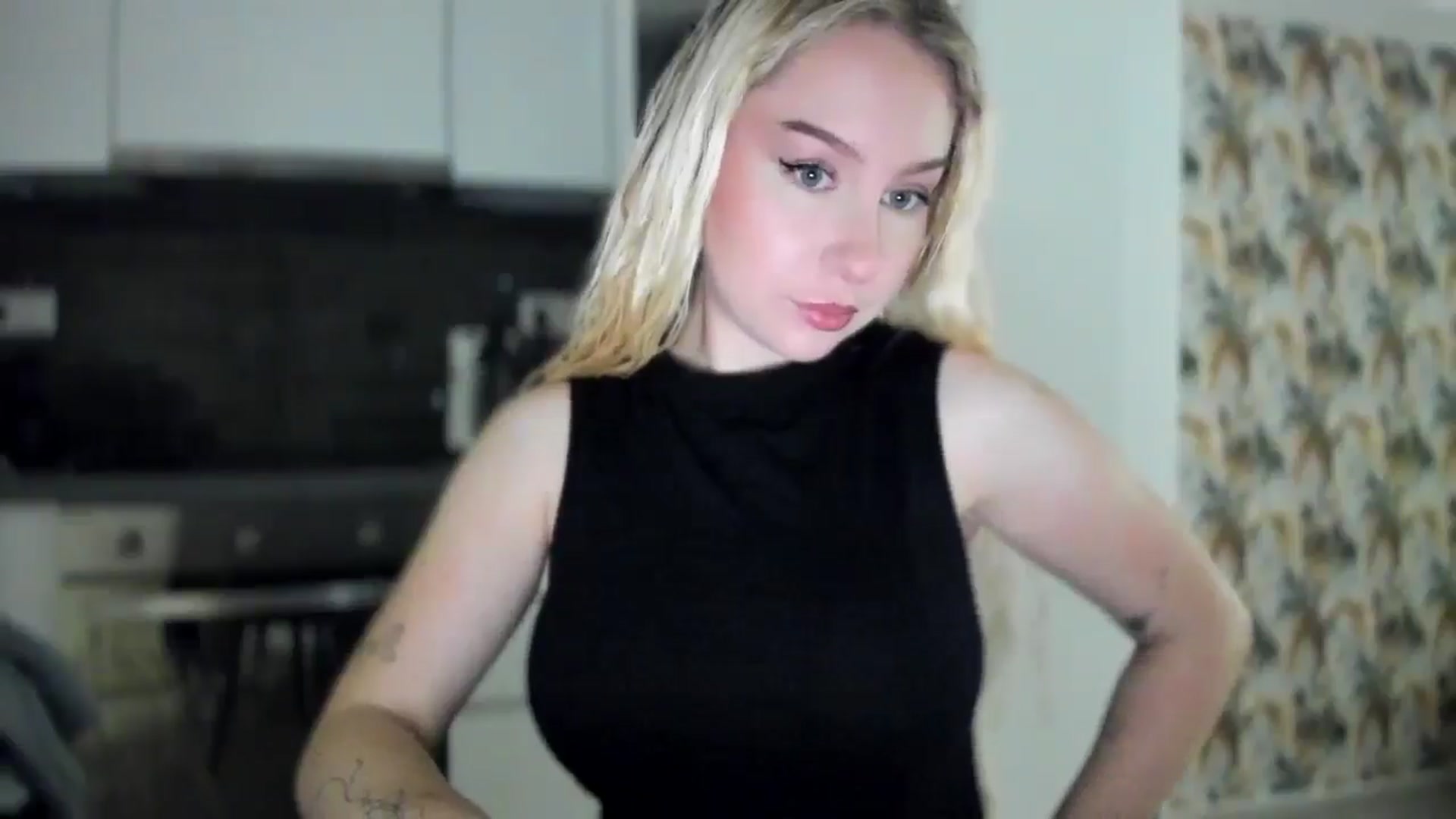 Gallery image thumbnail from British_Cutie's myfreecams stream on, 12/19/2025, 18:07 image 2 of 20