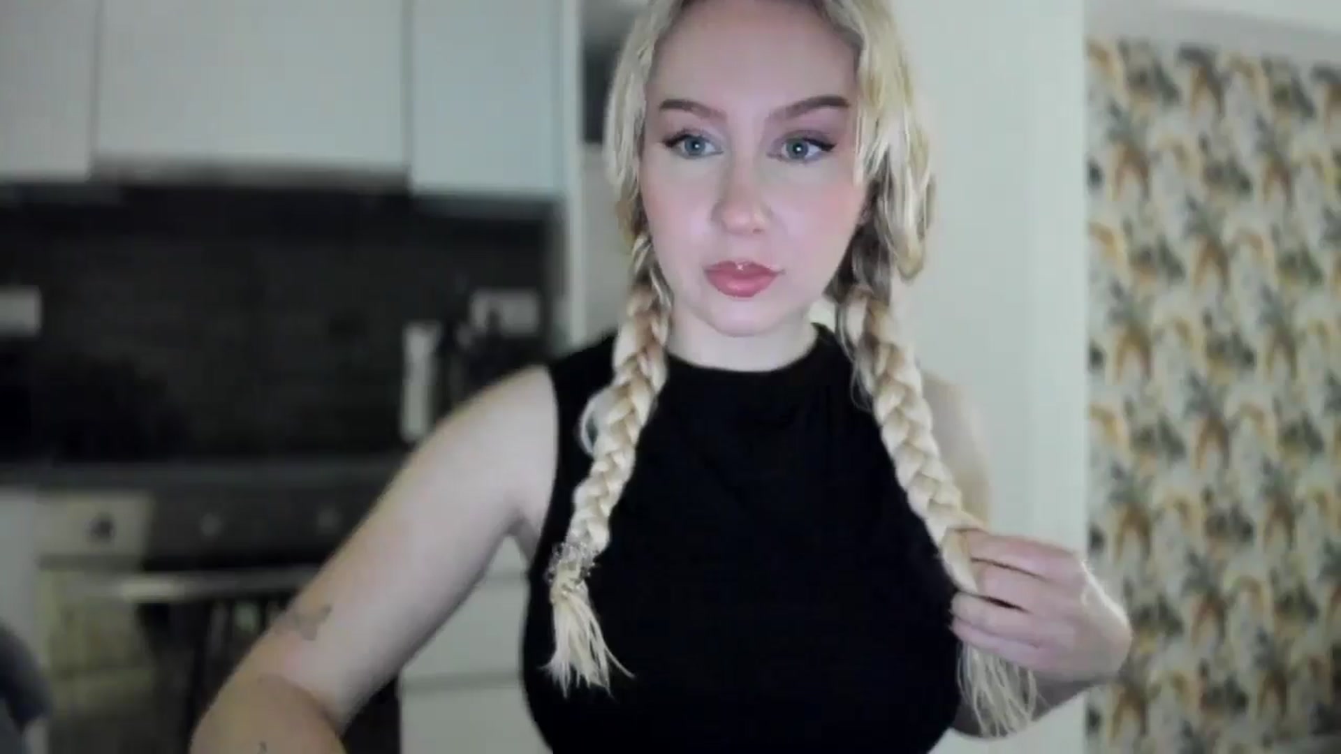 Gallery image thumbnail from British_Cutie's myfreecams stream on, 12/19/2025, 18:07 image 9 of 20