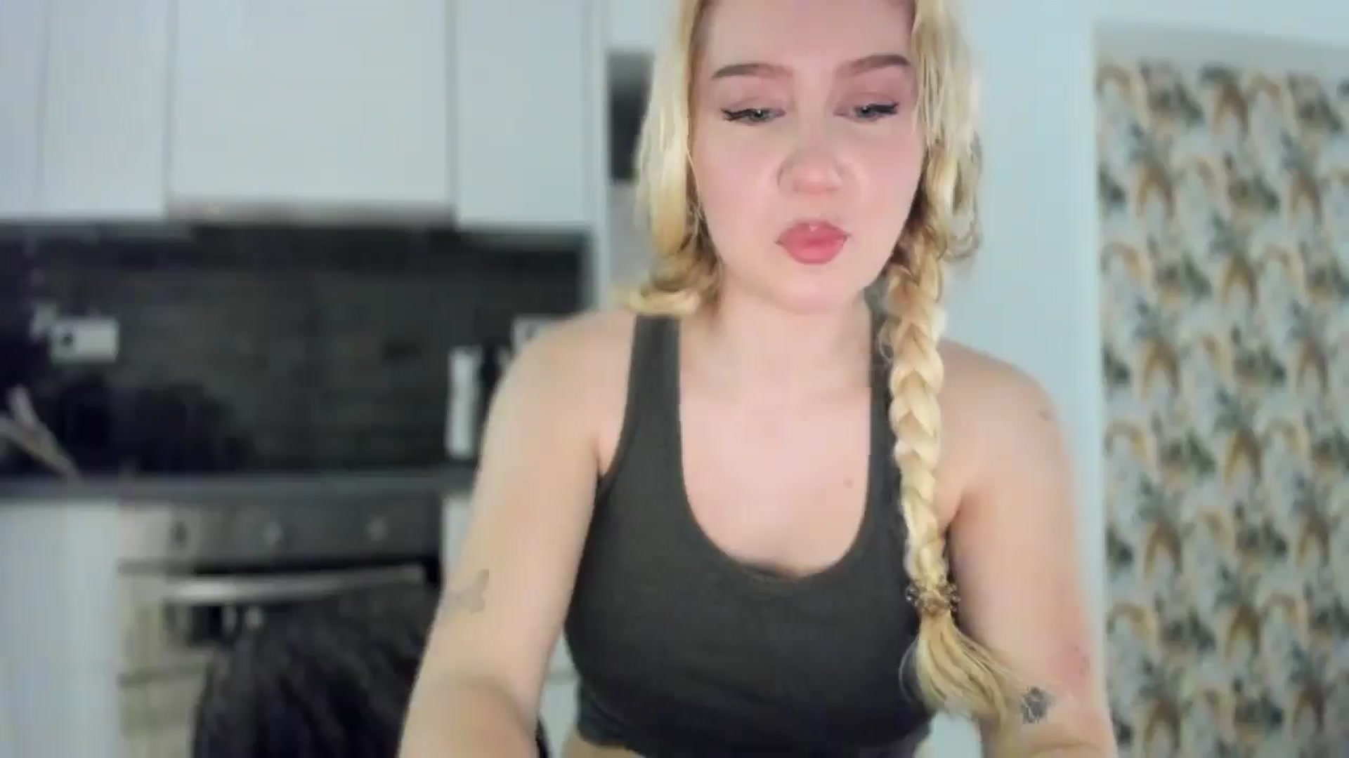 Gallery image thumbnail from British_Cutie's myfreecams stream on, 12/19/2025, 18:37 image 8 of 20