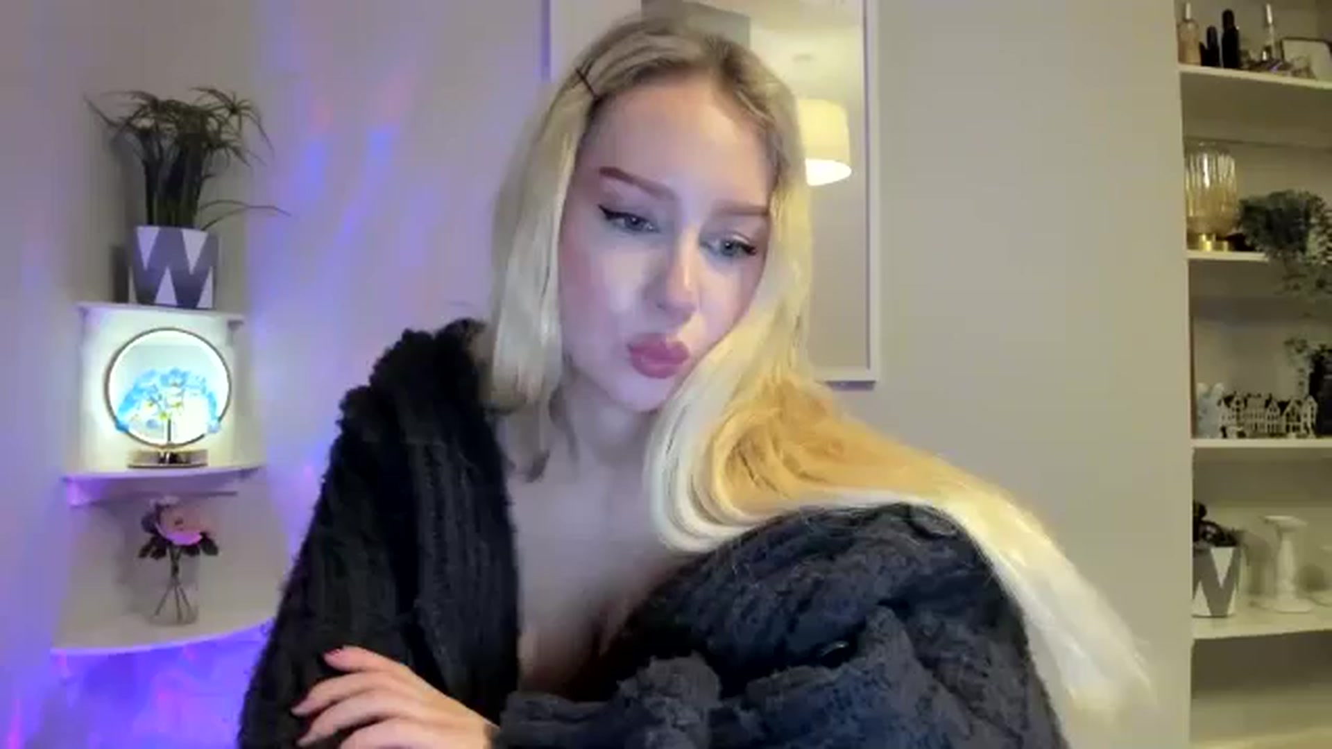 Gallery image thumbnail from British_Cutie's myfreecams stream on, 12/26/2025, 22:00 image 1 of 20