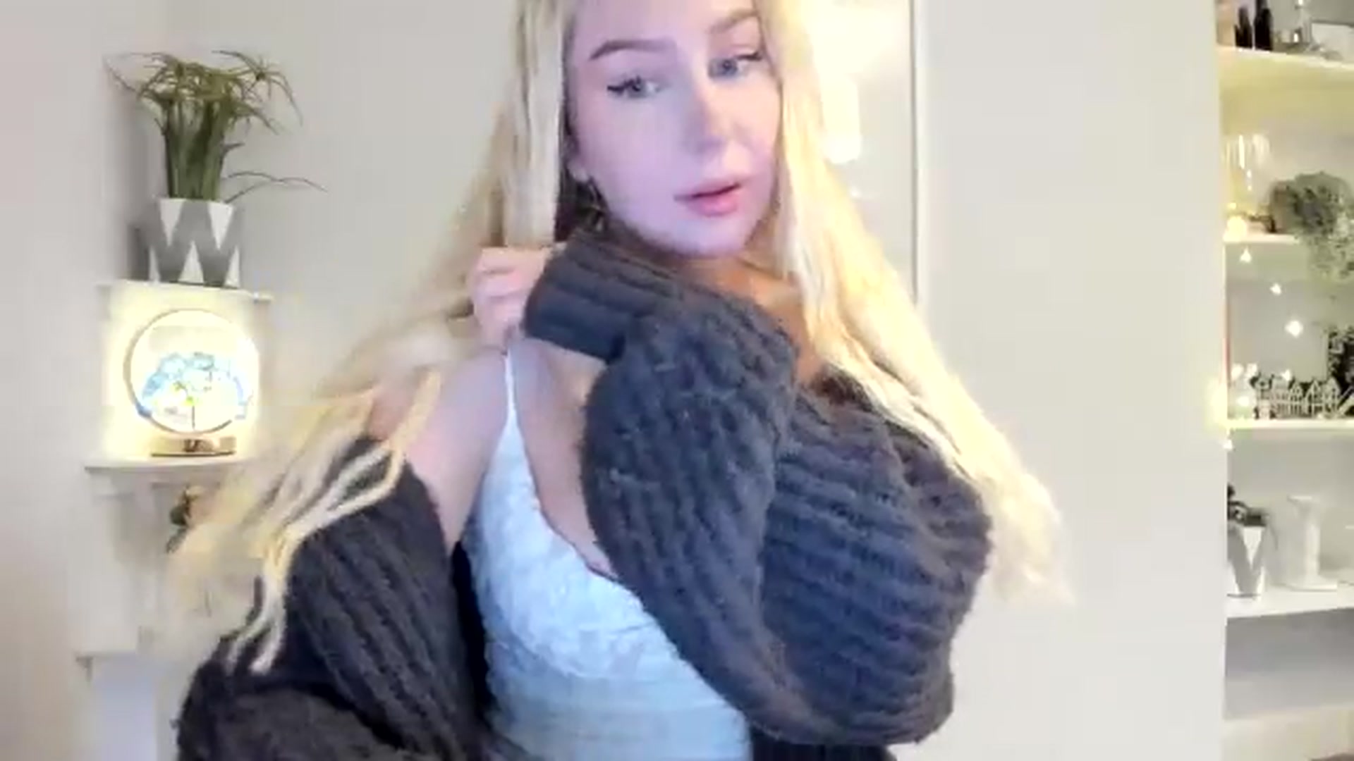 Gallery image thumbnail from British_Cutie's myfreecams stream on, 12/28/2025, 10:42 image 18 of 20