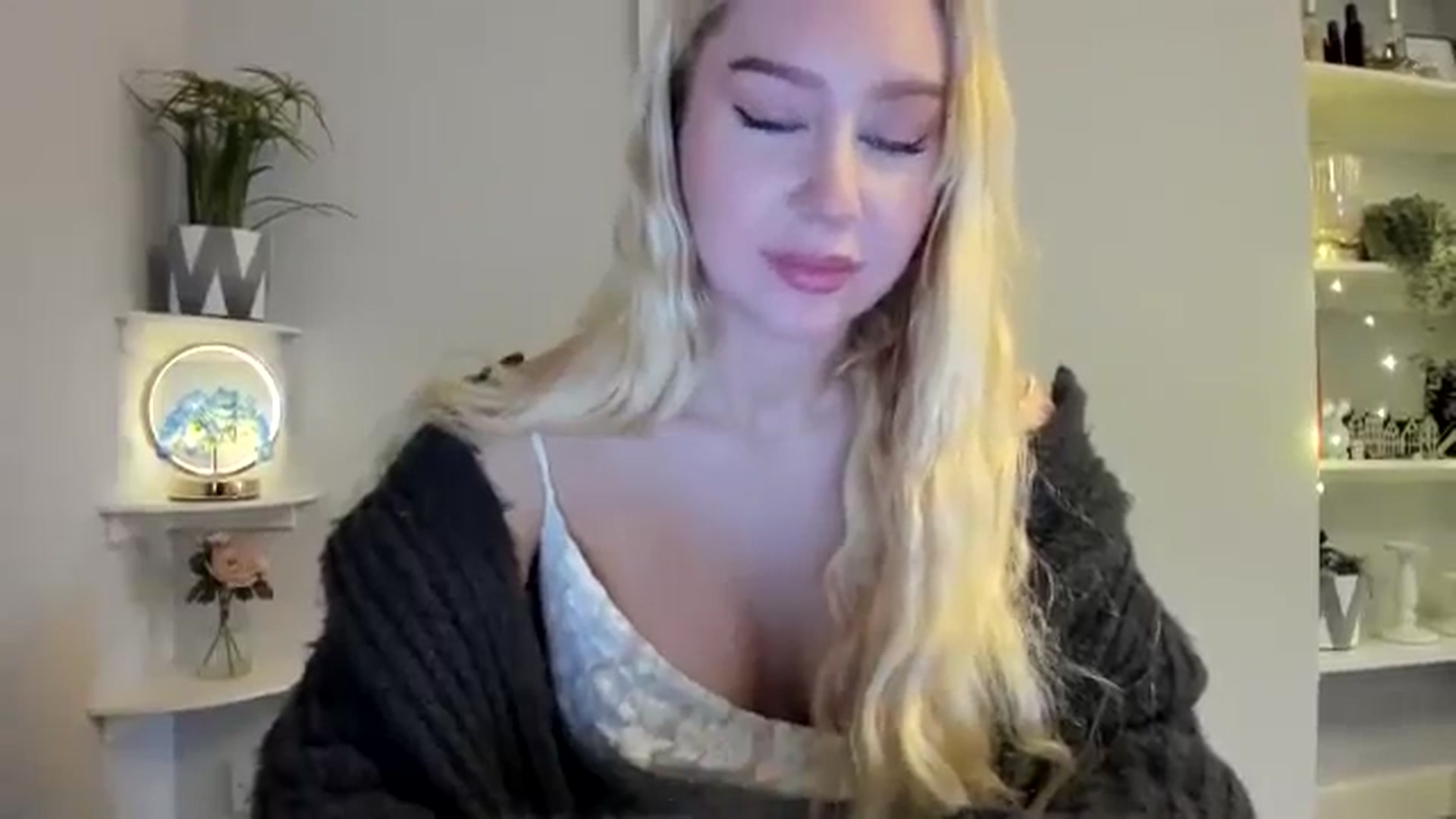 Gallery image thumbnail from British_Cutie's myfreecams stream on, 12/28/2025, 10:42 image 7 of 20