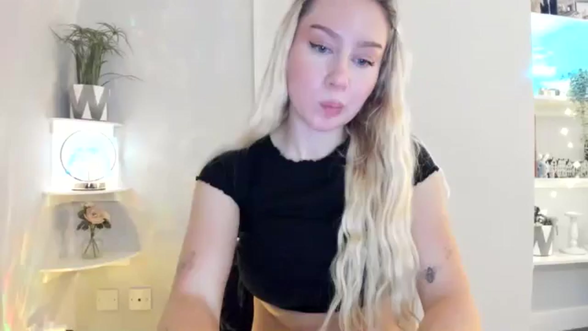 Gallery image thumbnail from British_Cutie's myfreecams stream on, 12/29/2025, 18:14 image 1 of 20
