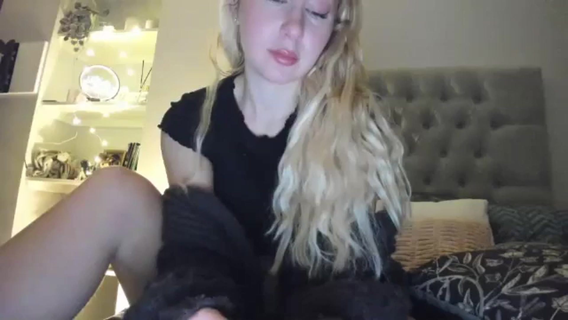 Gallery image thumbnail from British_Cutie's myfreecams stream on, 12/29/2025, 22:00 image 3 of 20