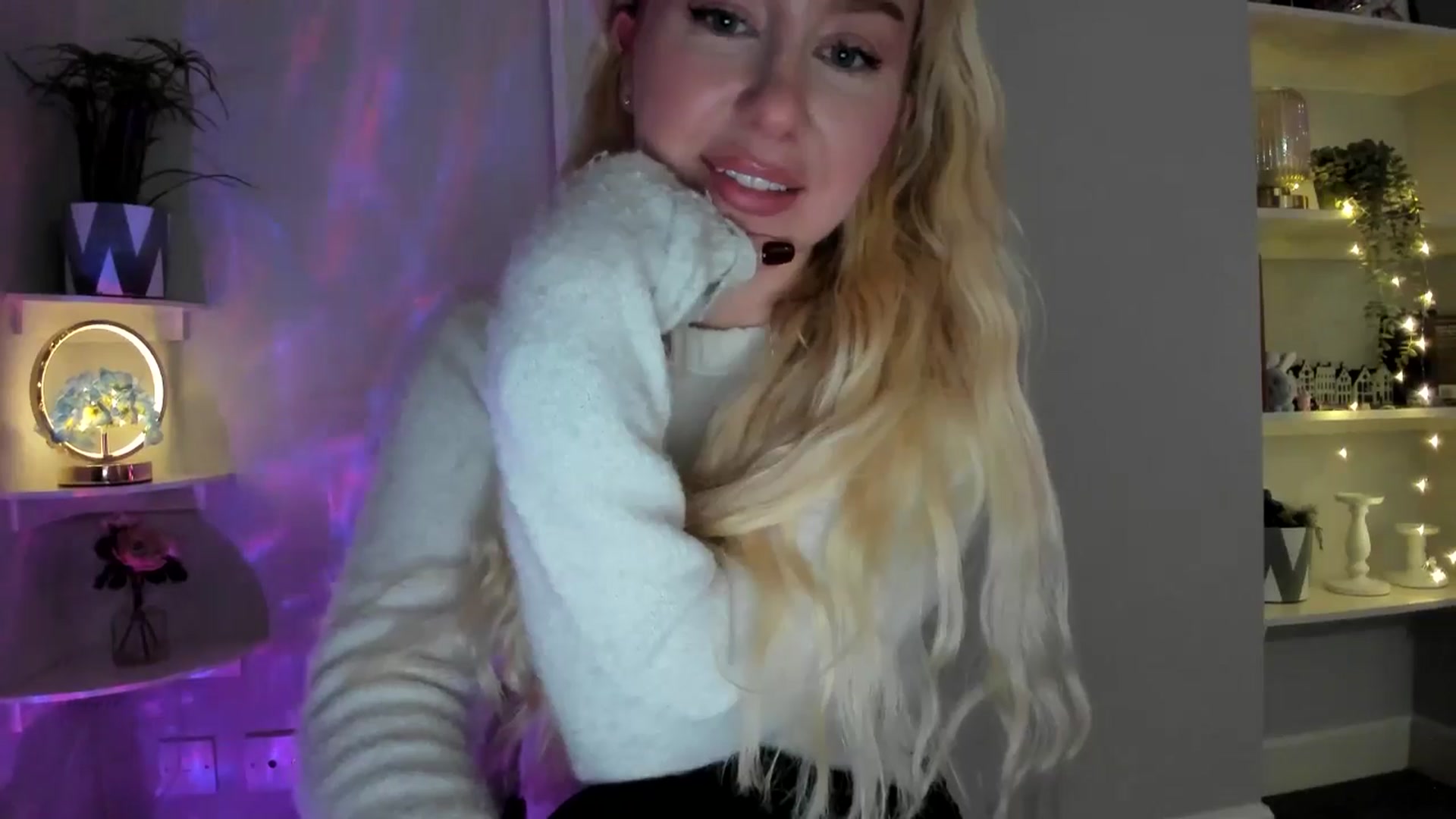 Gallery image thumbnail from British_Cutie's myfreecams stream on, 12/30/2025, 19:26 image 9 of 20
