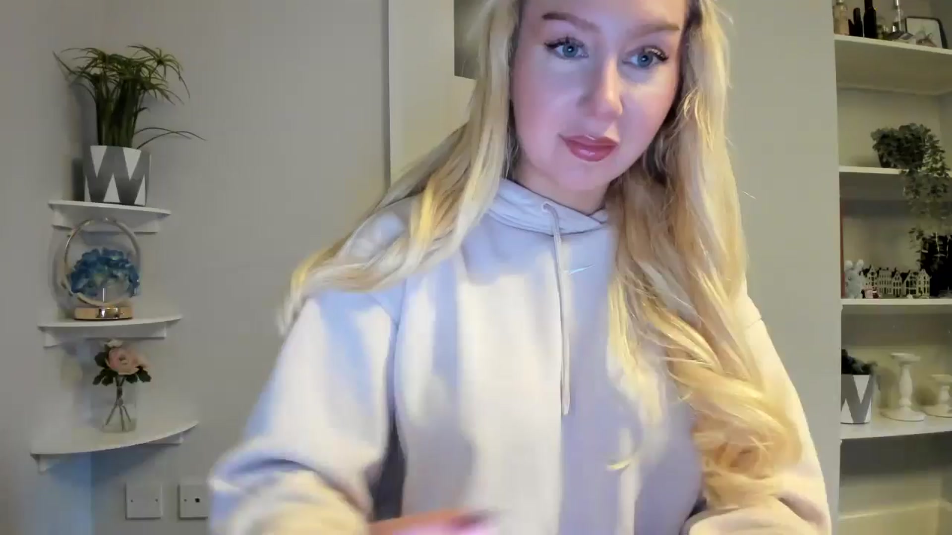 Gallery image thumbnail from British_Cutie's myfreecams stream on, 01/01/2026, 18:30 image 1 of 20