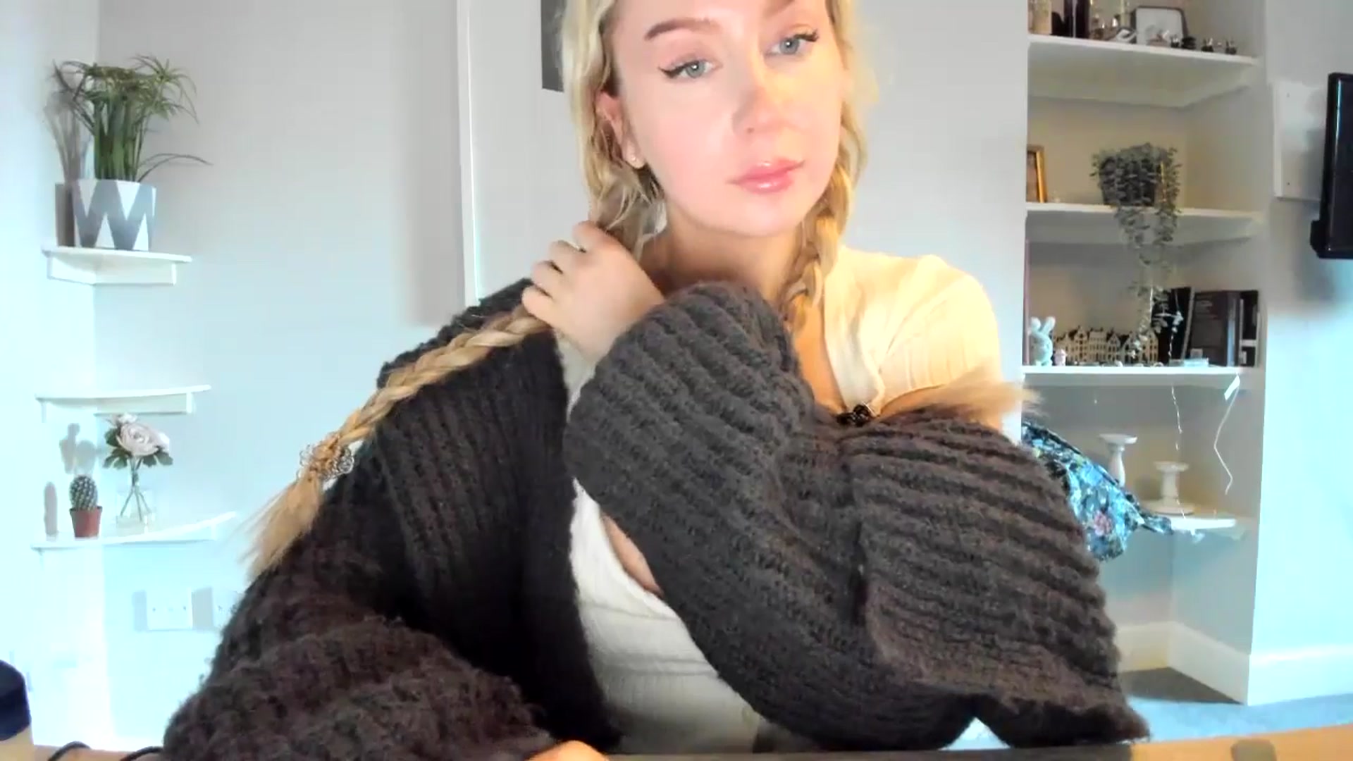 Gallery image thumbnail from British_Cutie's myfreecams stream on, 01/28/2026, 14:43 image 7 of 20