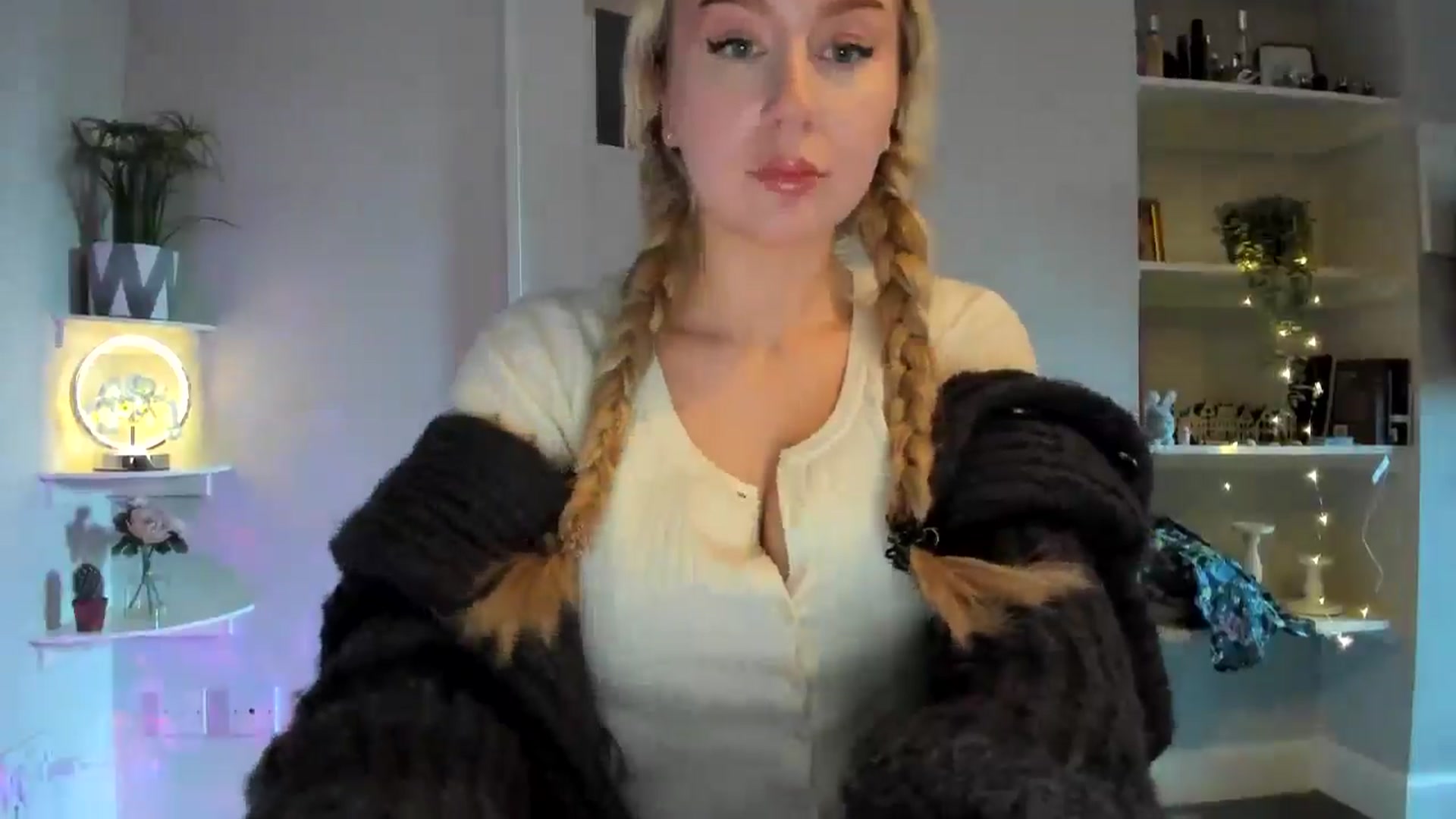 Gallery image thumbnail from British_Cutie's myfreecams stream on, 01/28/2026, 15:56 image 3 of 20