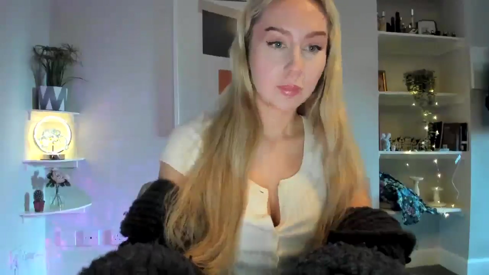 Gallery image thumbnail from British_Cutie's myfreecams stream on, 01/28/2026, 15:56 image 9 of 20