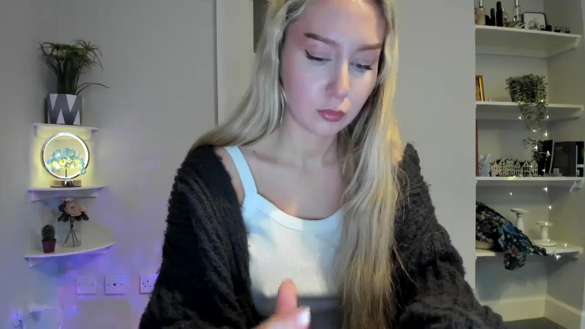 Gallery image thumbnail from British_Cutie's myfreecams stream on, 01/28/2026, 17:05 image 3 of 20