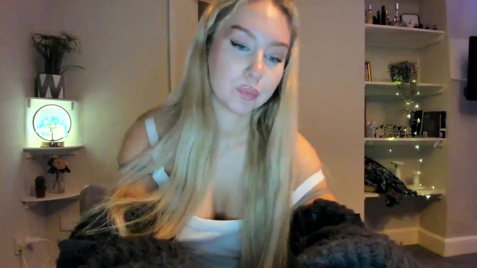 Gallery image thumbnail from British_Cutie's myfreecams stream on, 01/28/2026, 23:52 image 11 of 20