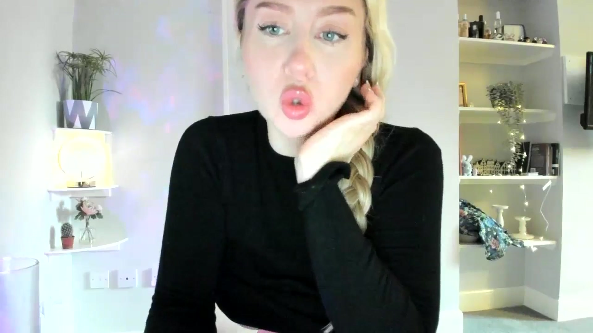 Gallery image thumbnail from British_Cutie's myfreecams stream on, 01/29/2026, 13:26 image 15 of 20
