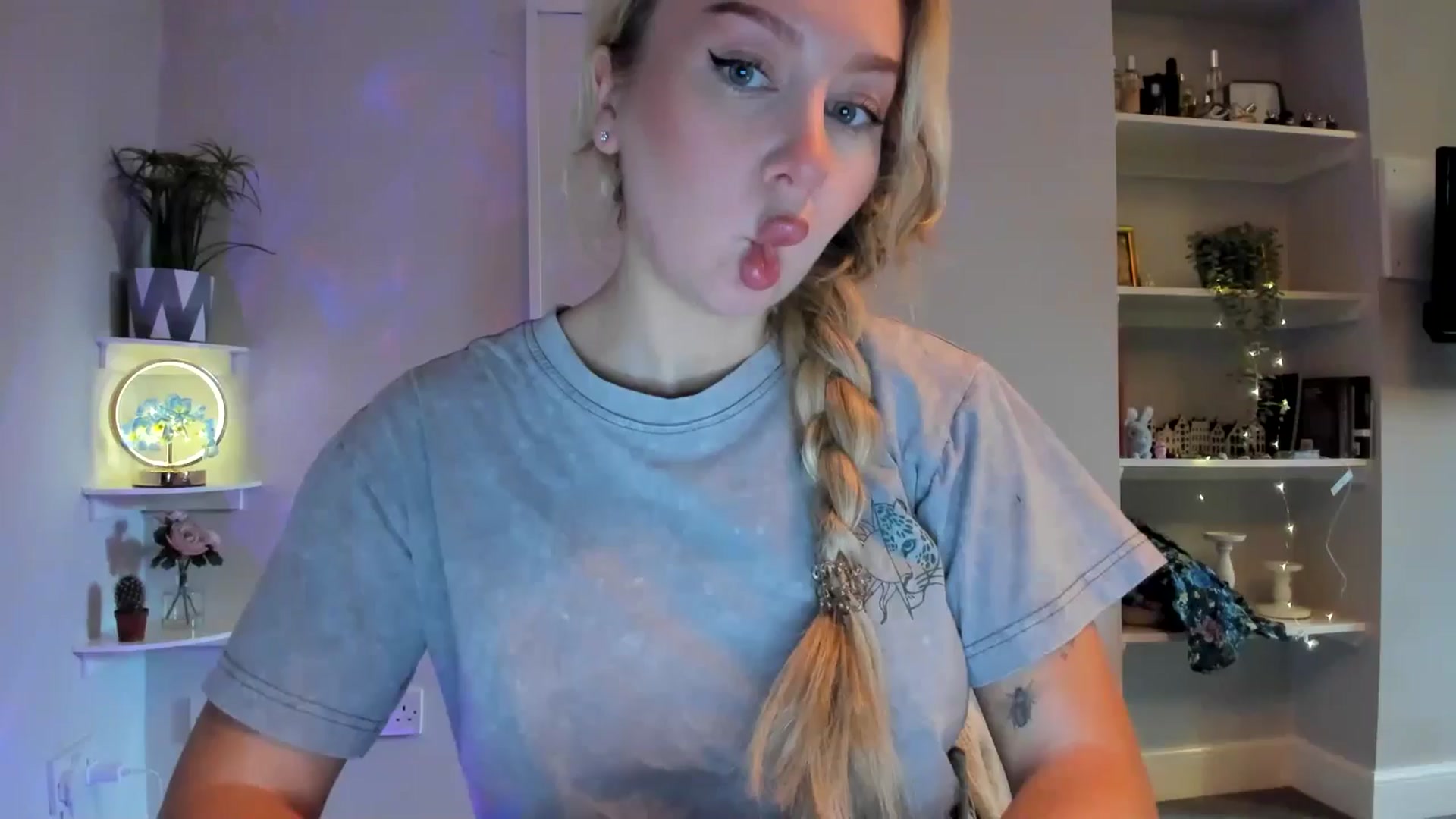 Gallery image thumbnail from British_Cutie's myfreecams stream on, 01/29/2026, 13:26 image 1 of 20
