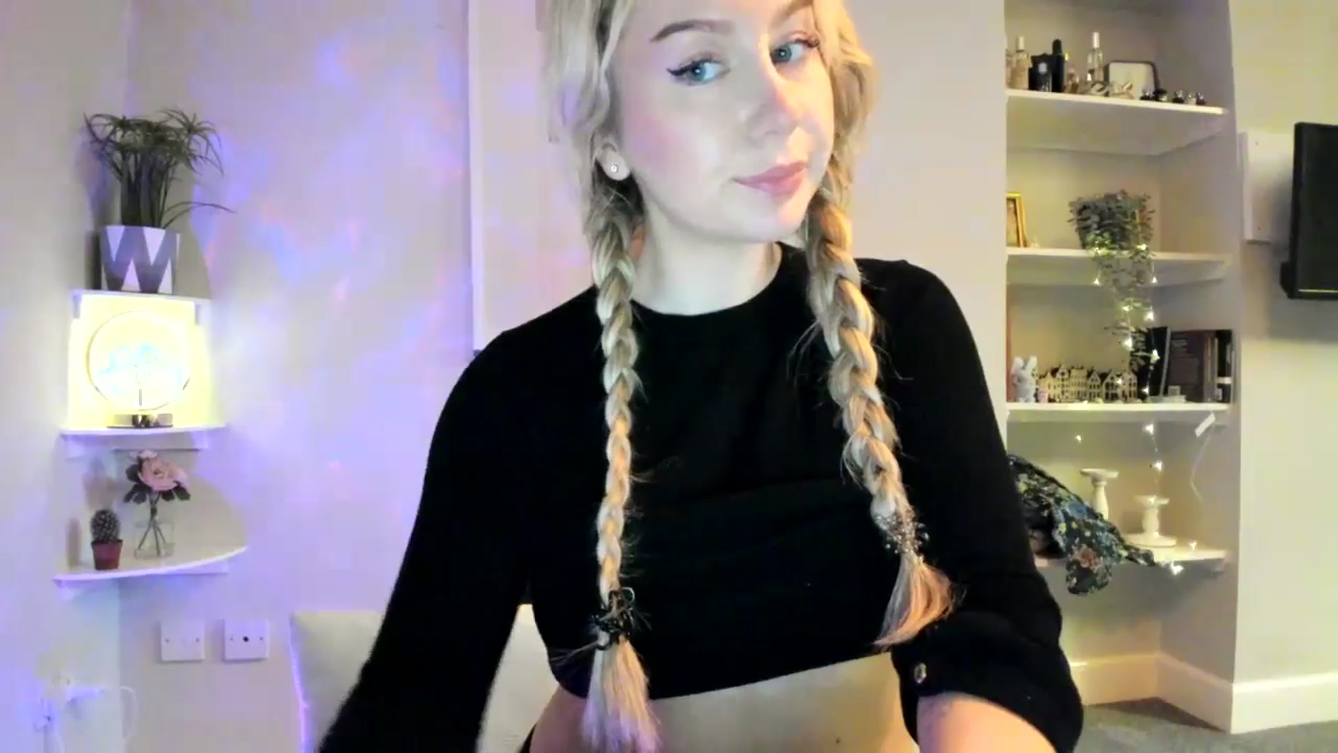Gallery image thumbnail from British_Cutie's myfreecams stream on, 01/29/2026, 16:21 image 16 of 20