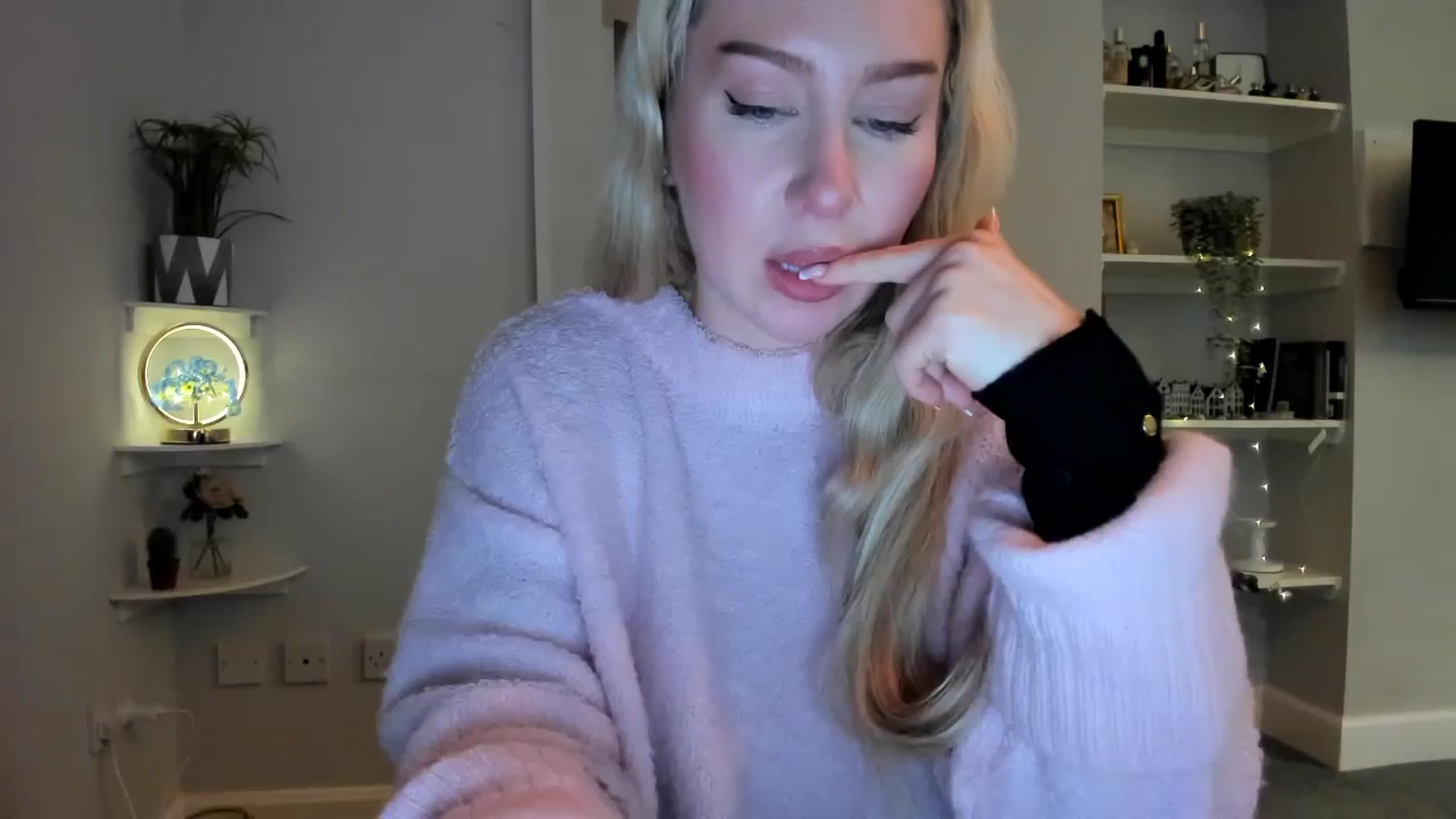 Gallery image thumbnail from British_Cutie's myfreecams stream on, 01/29/2026, 19:23 image 3 of 20