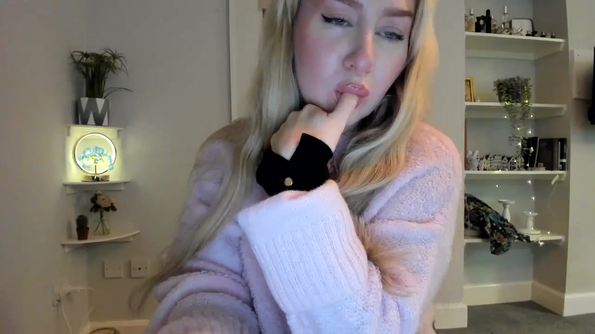 Gallery image thumbnail from British_Cutie's myfreecams stream on, 01/29/2026, 19:23 image 14 of 20